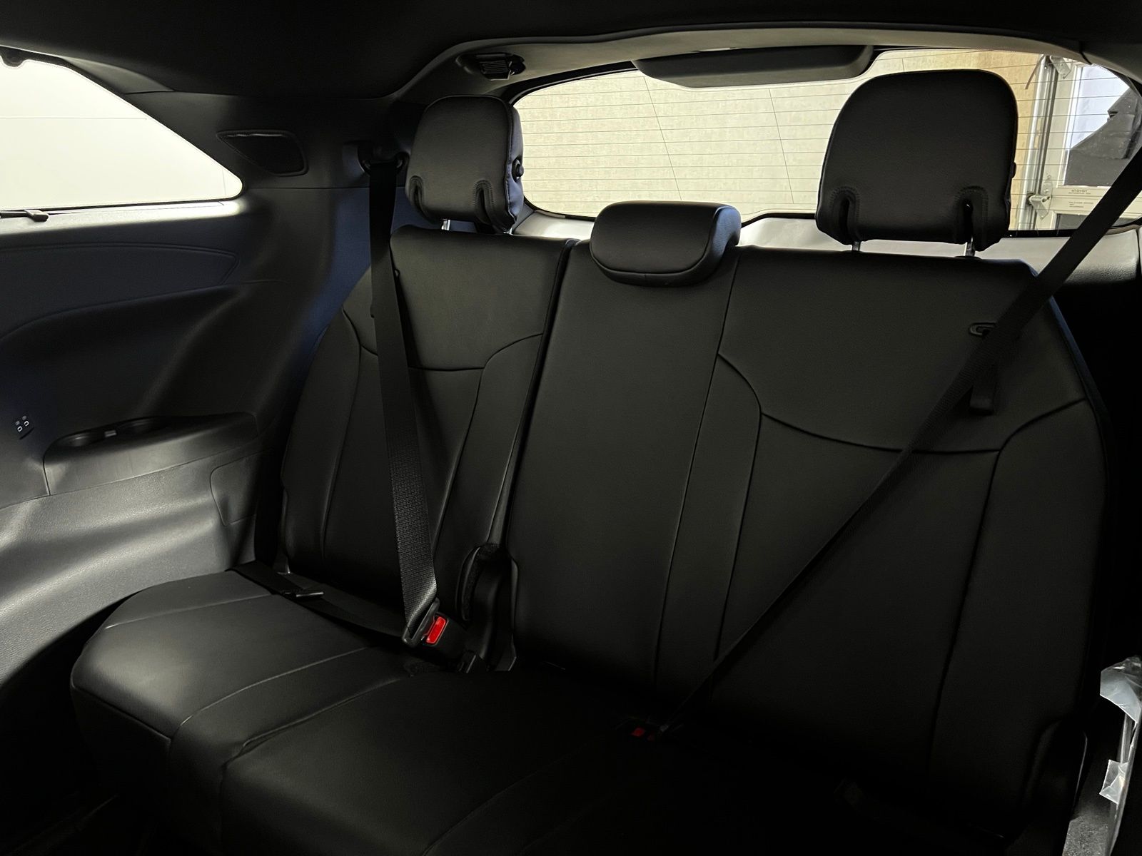Thumbnail: 2026 Toyota Sienna - 25