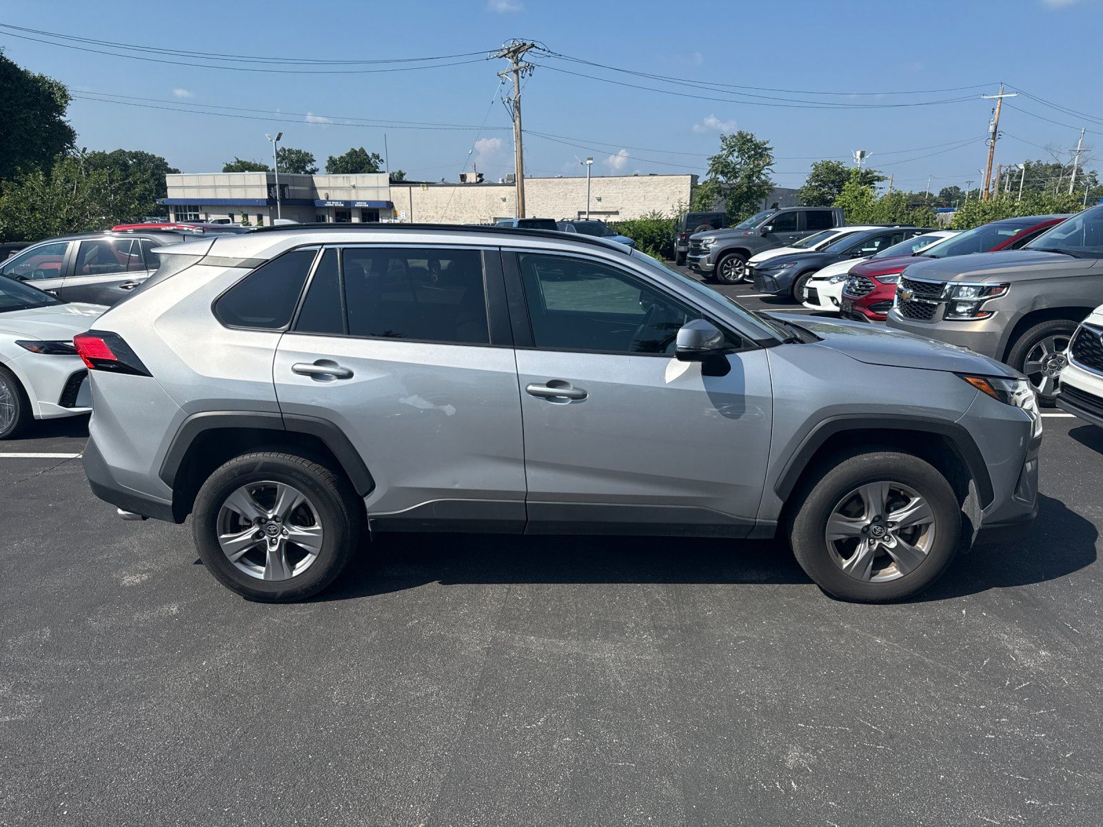 Silver Sky Metallic 2024 Toyota RAV4 SUV / Crossover Front-Wheel Drive 8-Speed Automatic