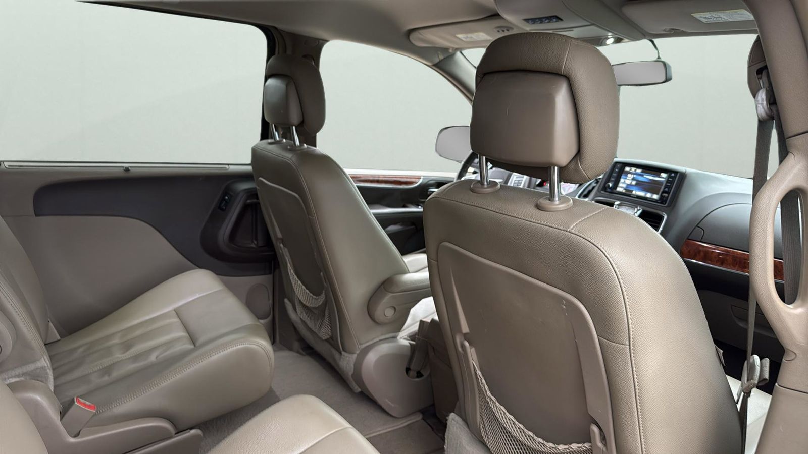 Used Car 2016 Chrysler Town & Country  Touring For Sale Under $10,000 In Austin, Texas