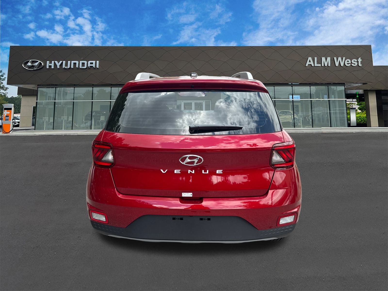 Certified Used 2025 Red Hyundai SEL image 6