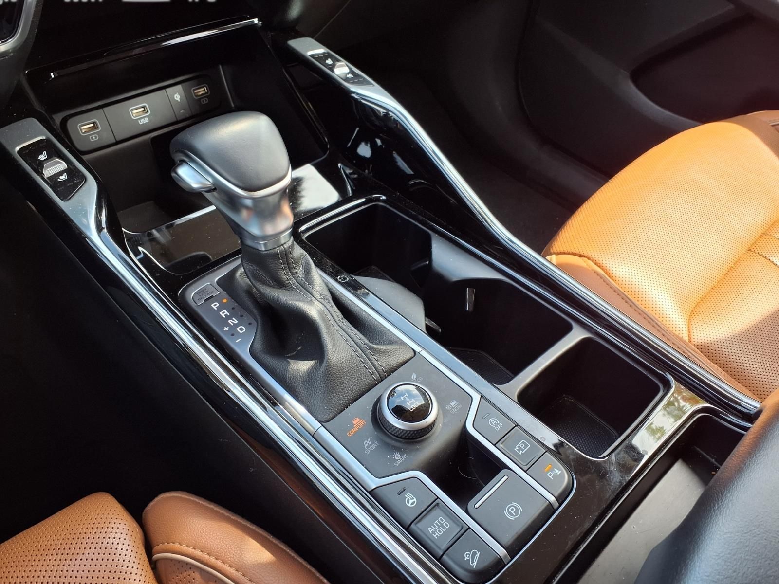 2023 Kia Sorento X-Line SX Prestige Silver at Community Kia
