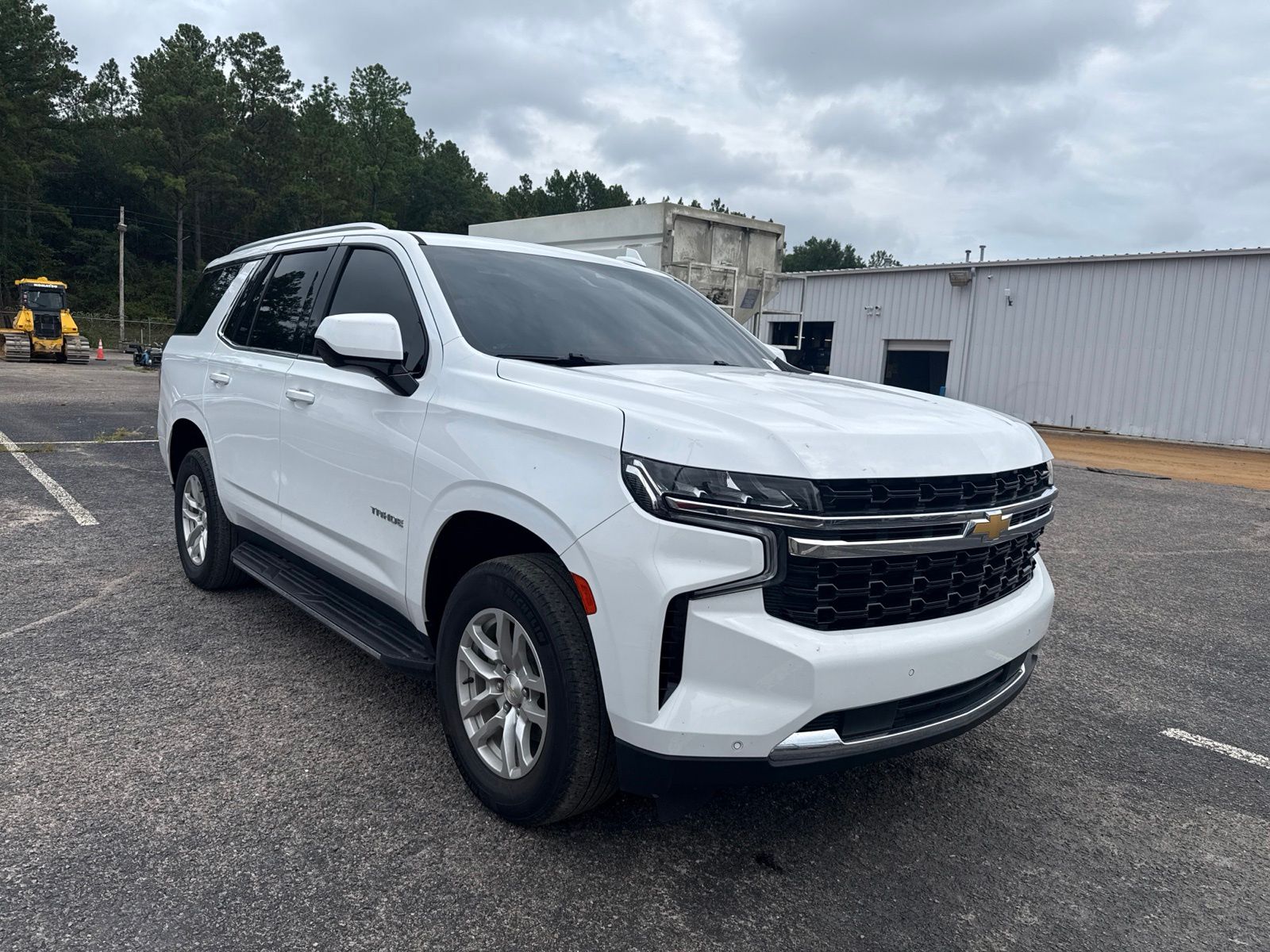 Summit White 2023 Chevrolet Tahoe SUV / Crossover Four-Wheel Drive