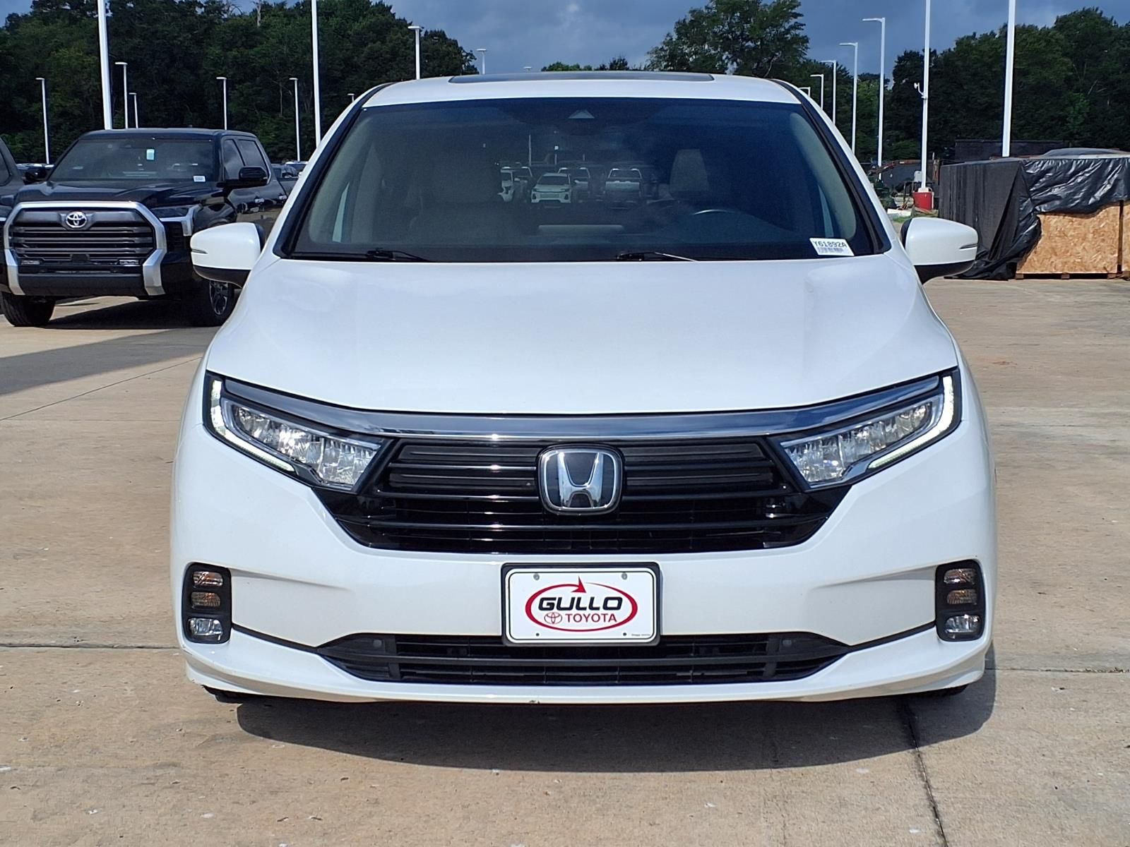 2022 Honda Odyssey EX-L White at Parkway Family Mazda