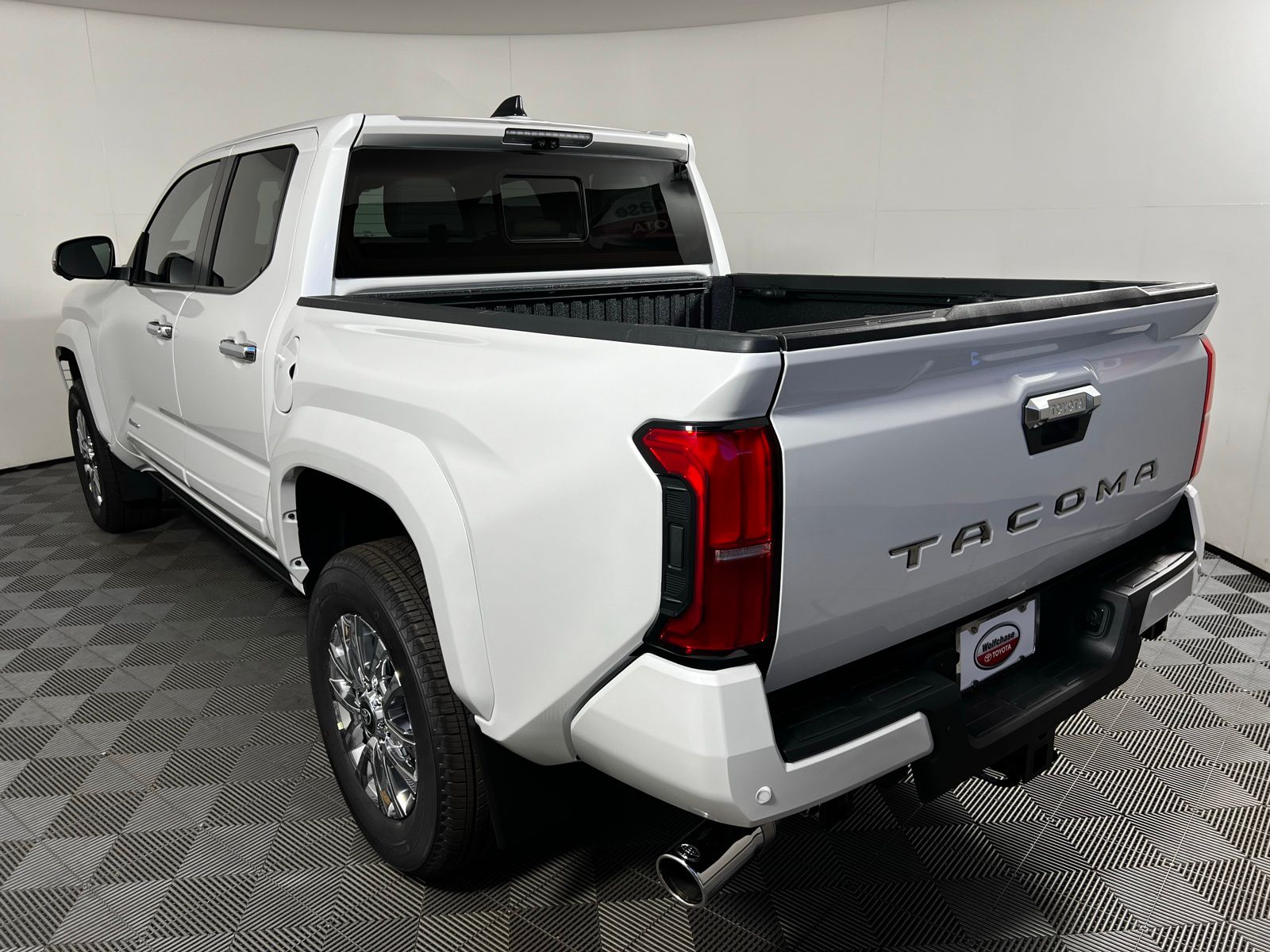 2024 Toyota Tacoma Limited 7