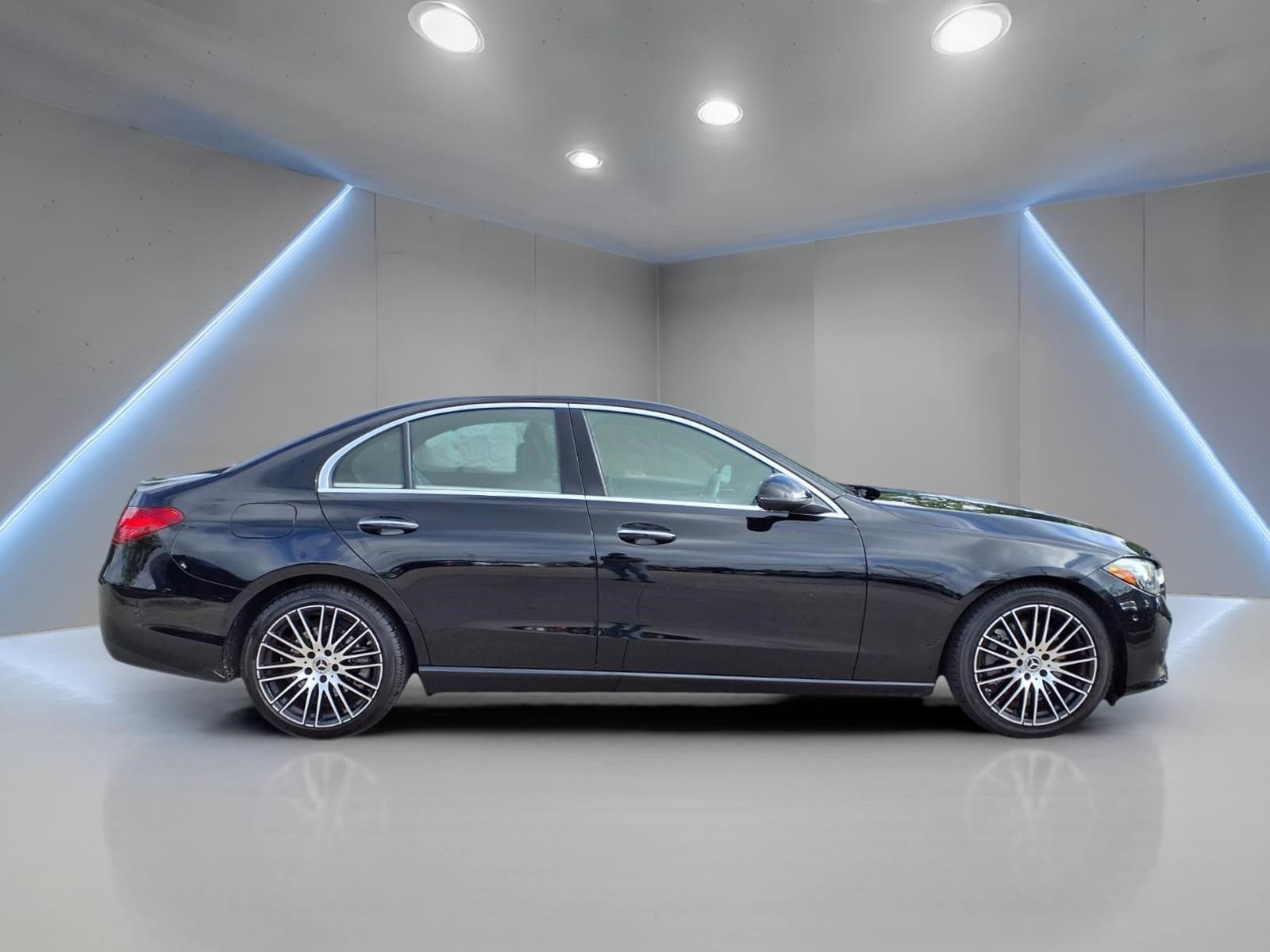 2025 Mercedes-Benz C-Class C 300 - 5