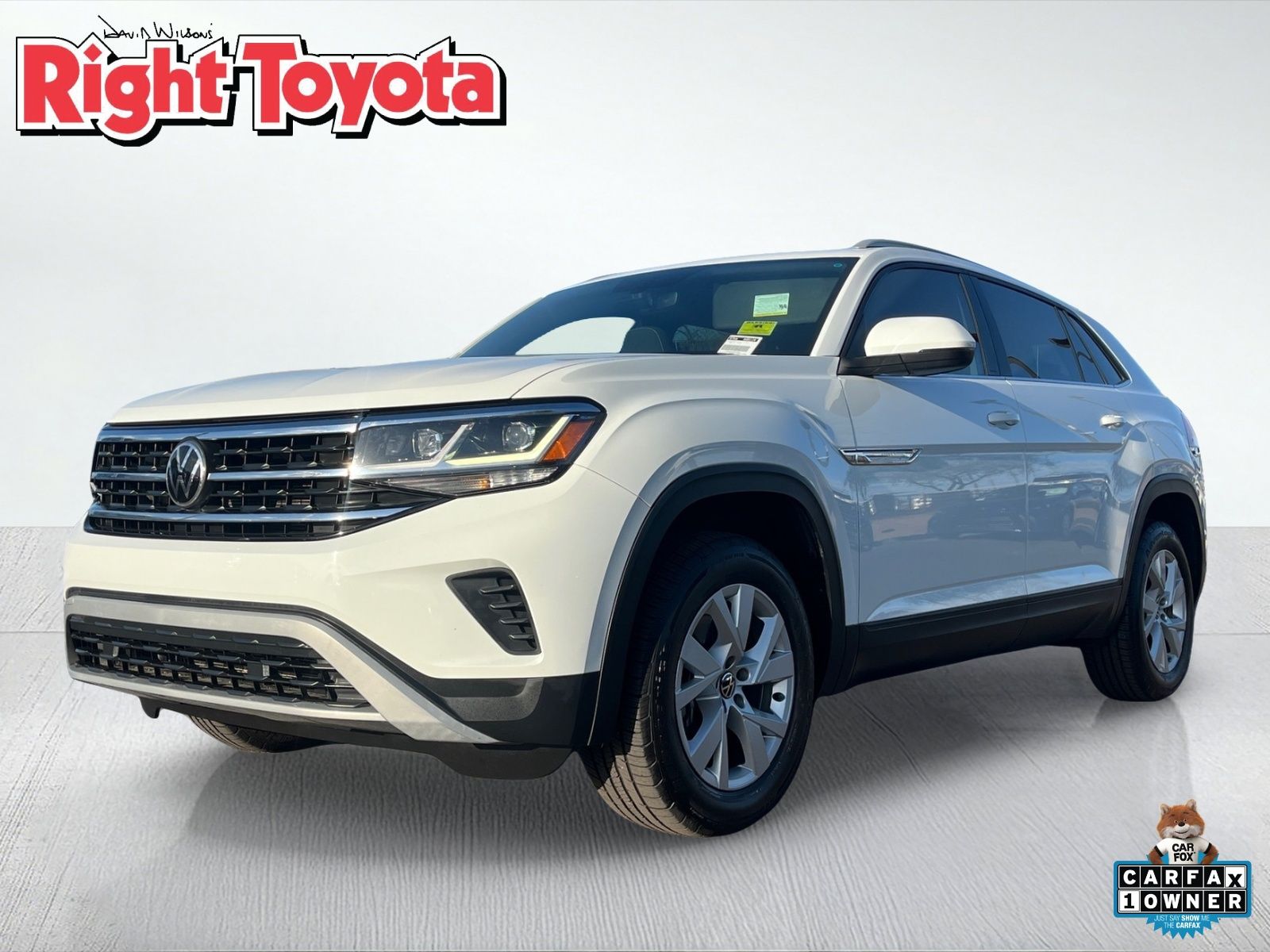 Pure White 2021 Volkswagen Atlas Cross Sport SUV / Crossover Front-Wheel Drive 8-Speed Automatic