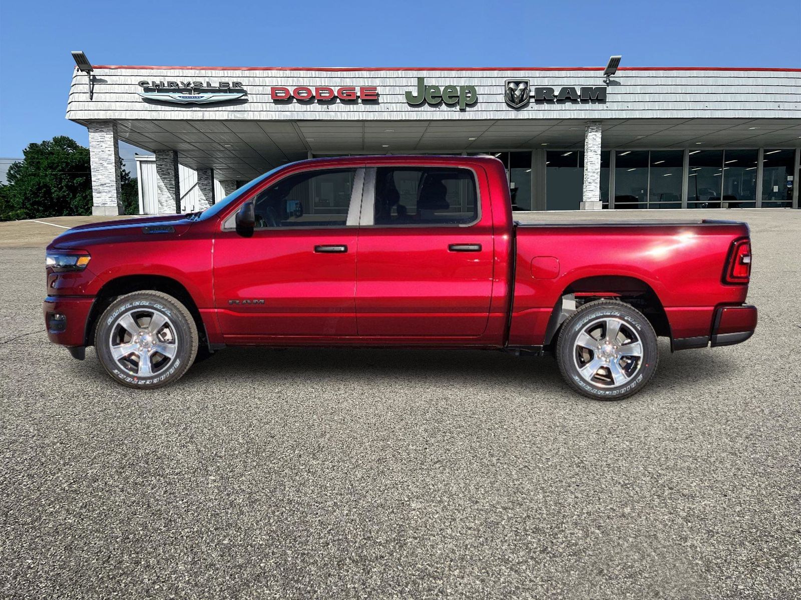 2025 Ram 1500 Tradesman 3