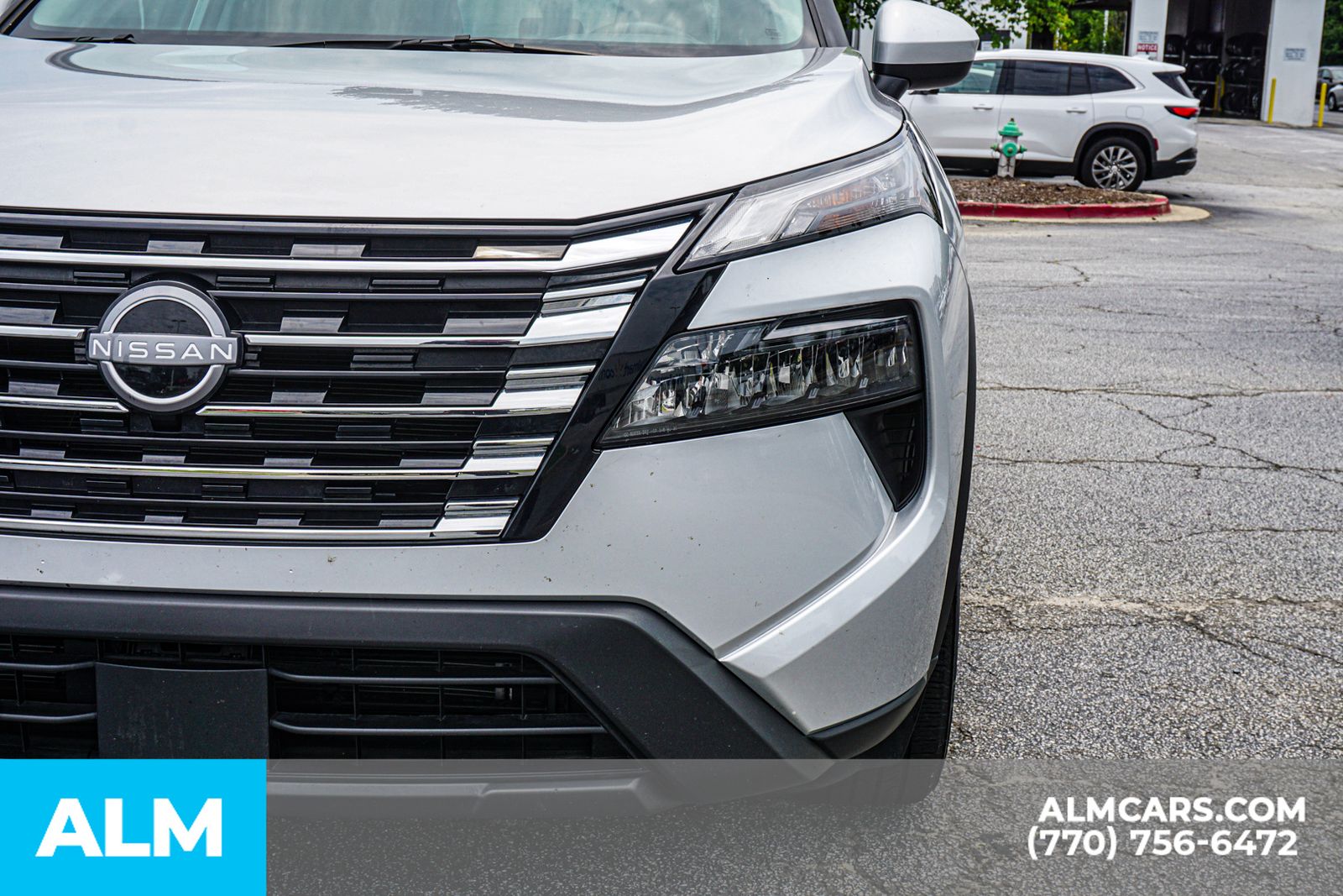 Used 2025 Silver Nissan SV image 17
