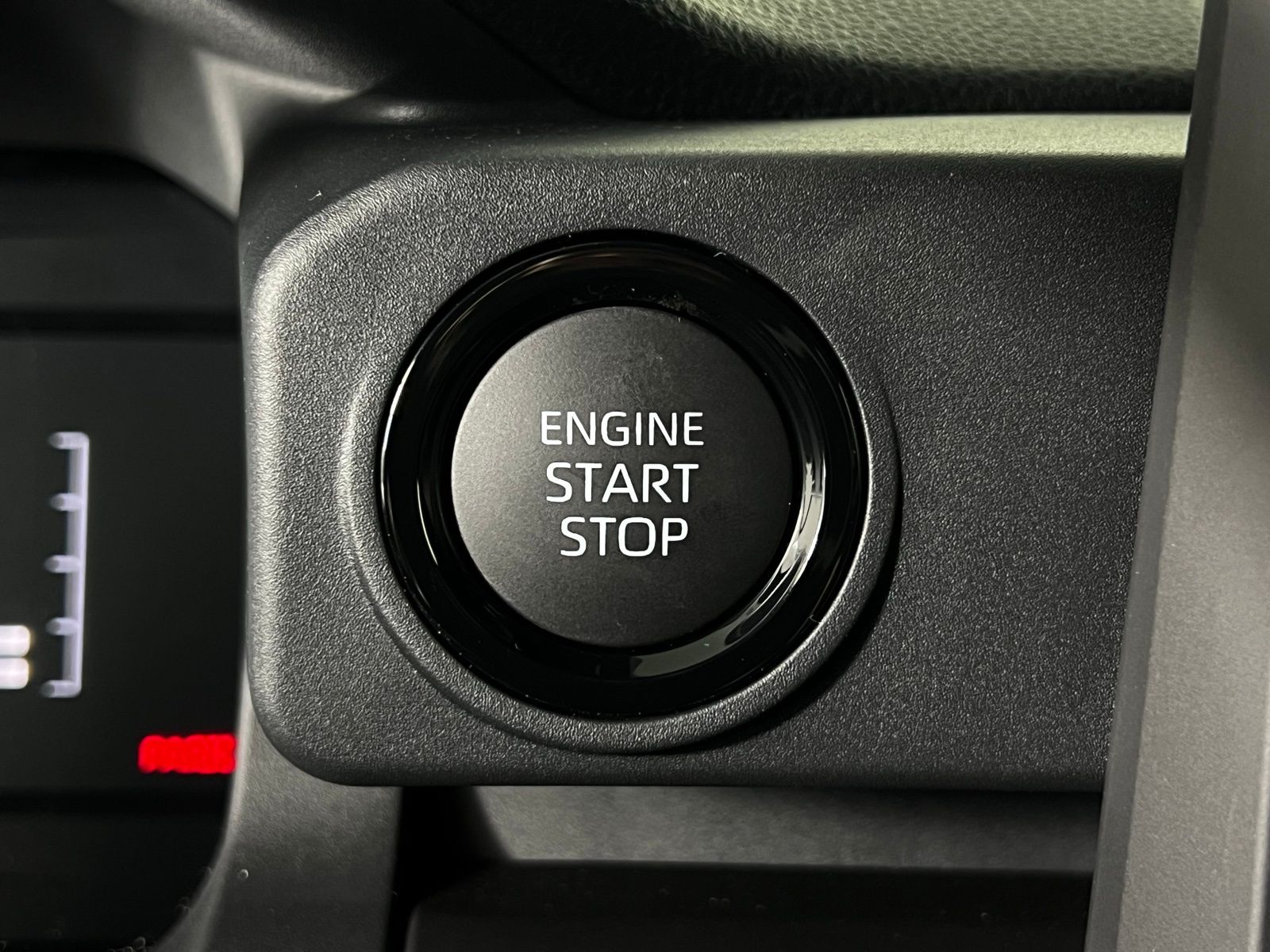 Thumbnail: 2025 Toyota Tacoma - 15