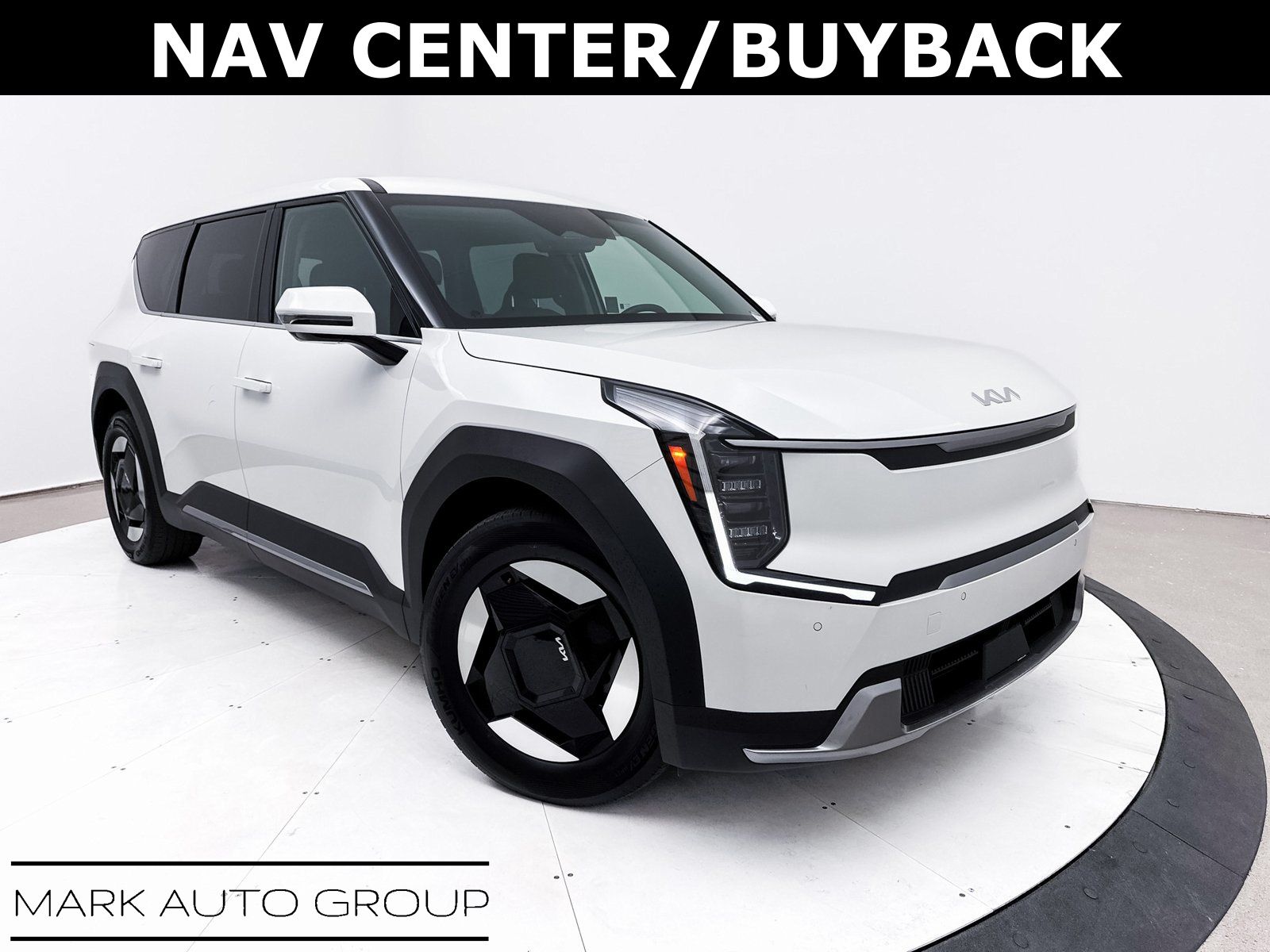 2024 Kia EV9 Light Long Range