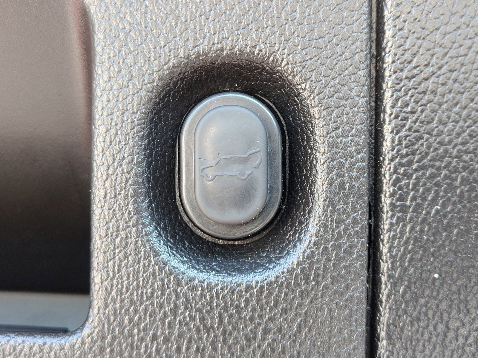 Used Car 2018 Cadillac Escalade  Luxury For Sale Under $25,000 In San Antonio, Texas