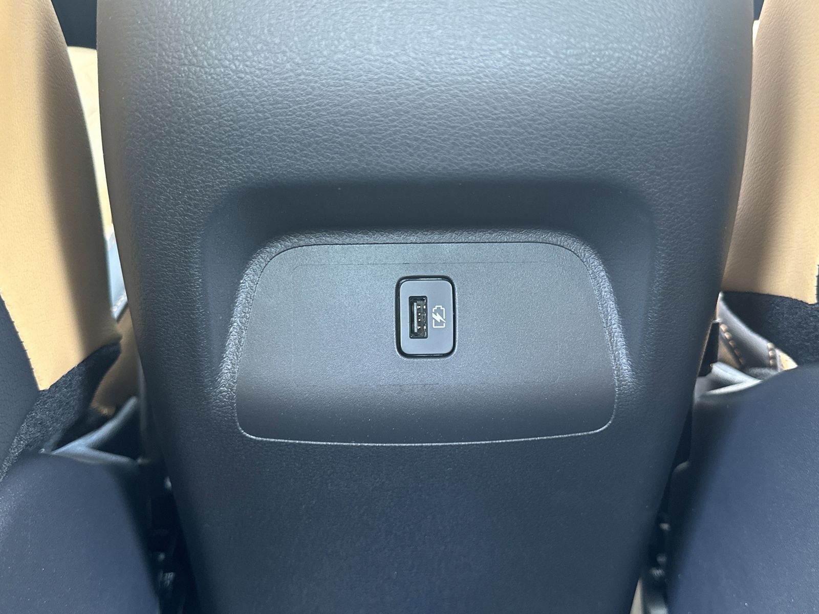 2025 Nissan Sentra SV photo 22