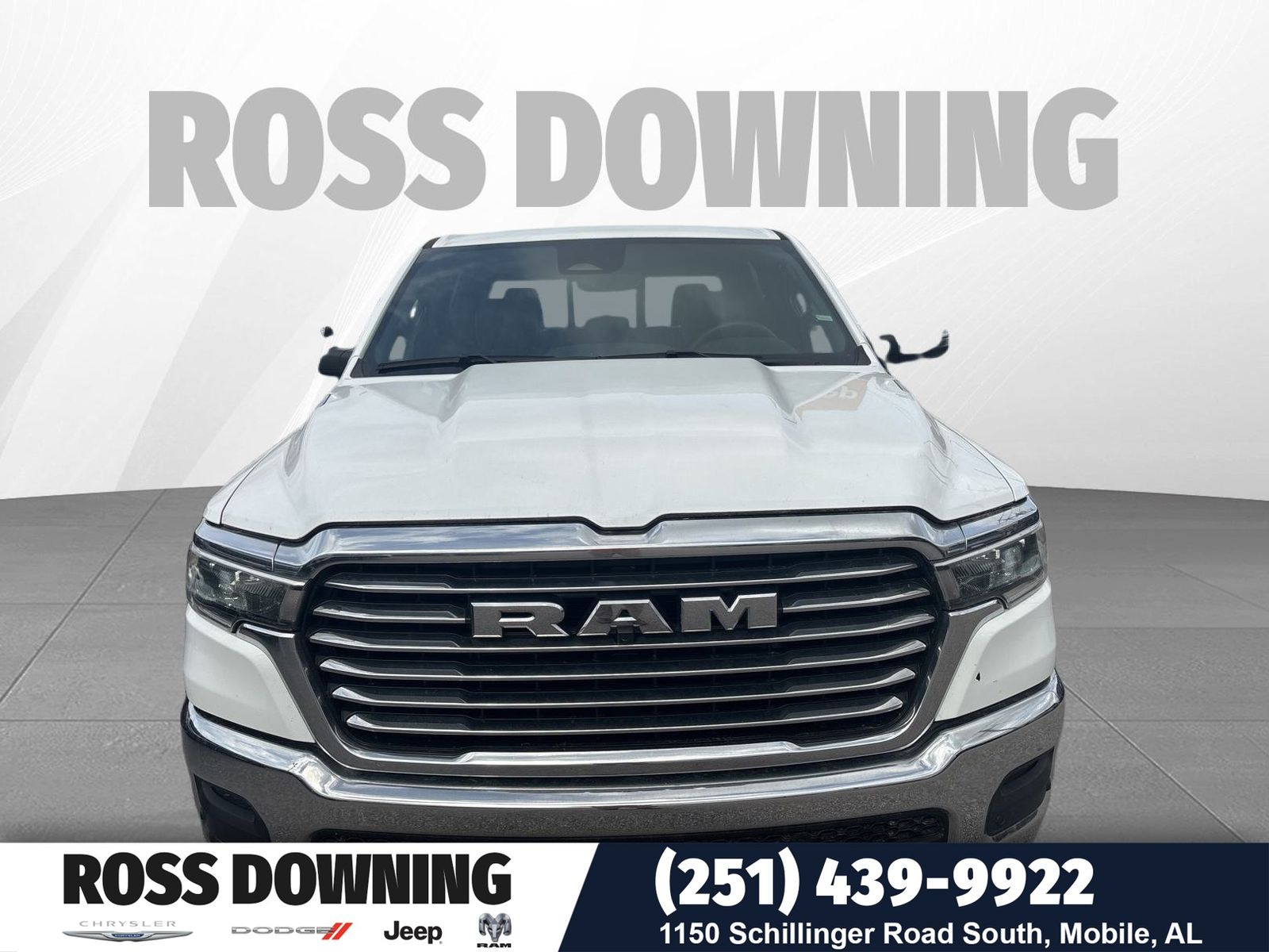 2025 RAM 1500 Laramie Crew Cab 4WD