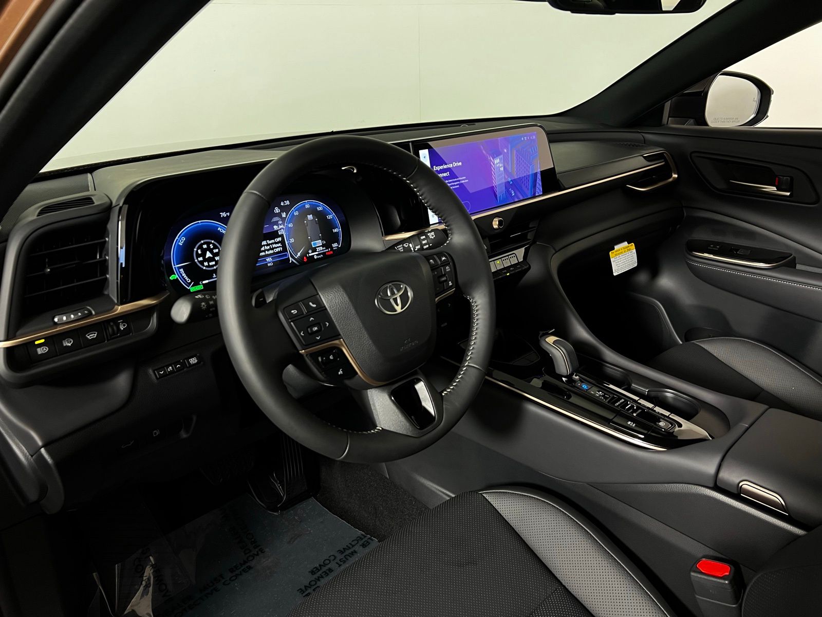 Thumbnail: 2026 Toyota Crown Signia - 10