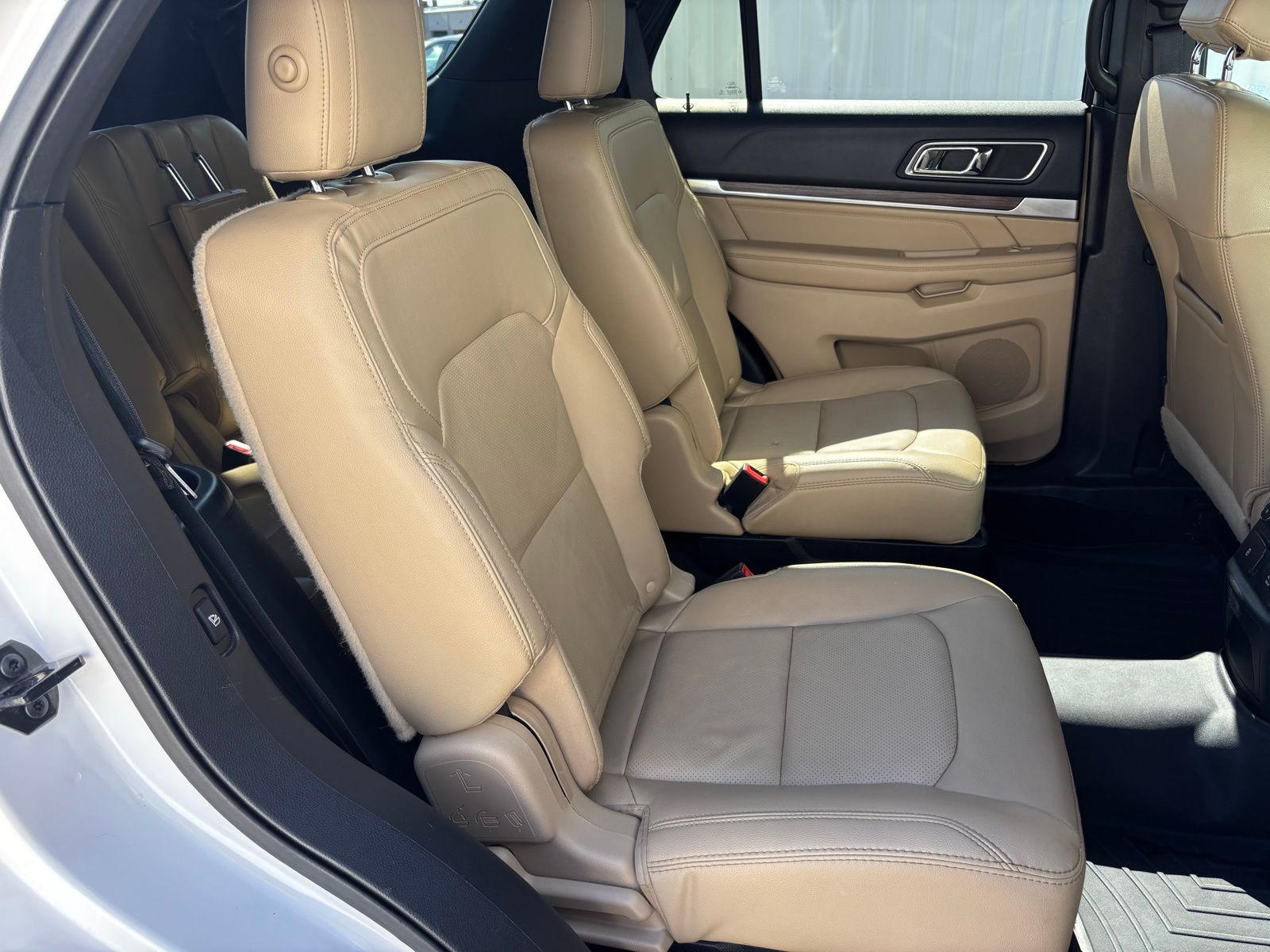 Used Car 2016 Ford Explorer  Limited For Sale Under $12,000 In Austin, Texas