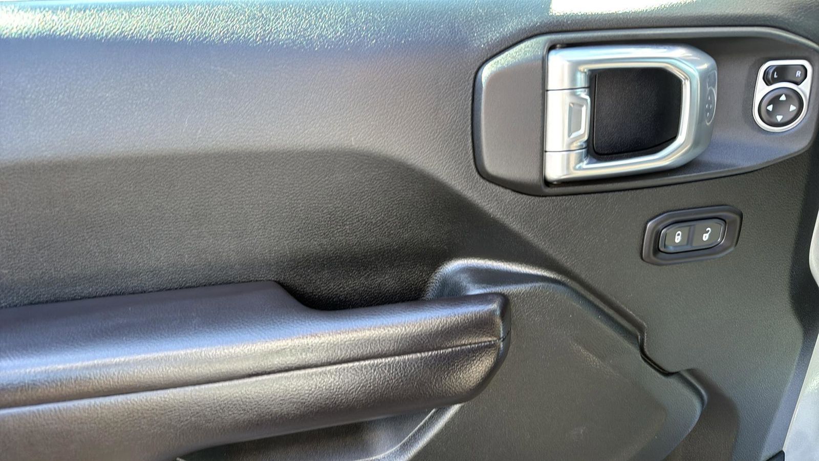 Used Car 2018 Jeep Wrangler  Unlimited Sport S For Sale Under $20,000 In Austin, Texas