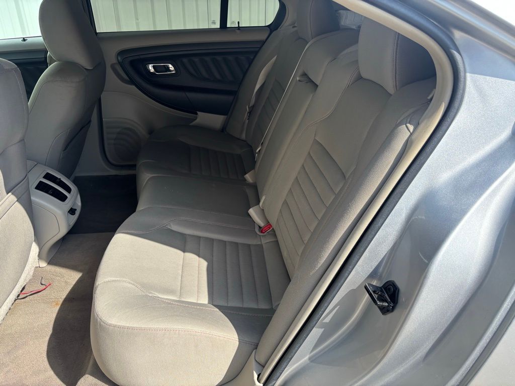 Used Car 2010 Ford Taurus  Se For Sale Under $10,000 In Austin, Texas