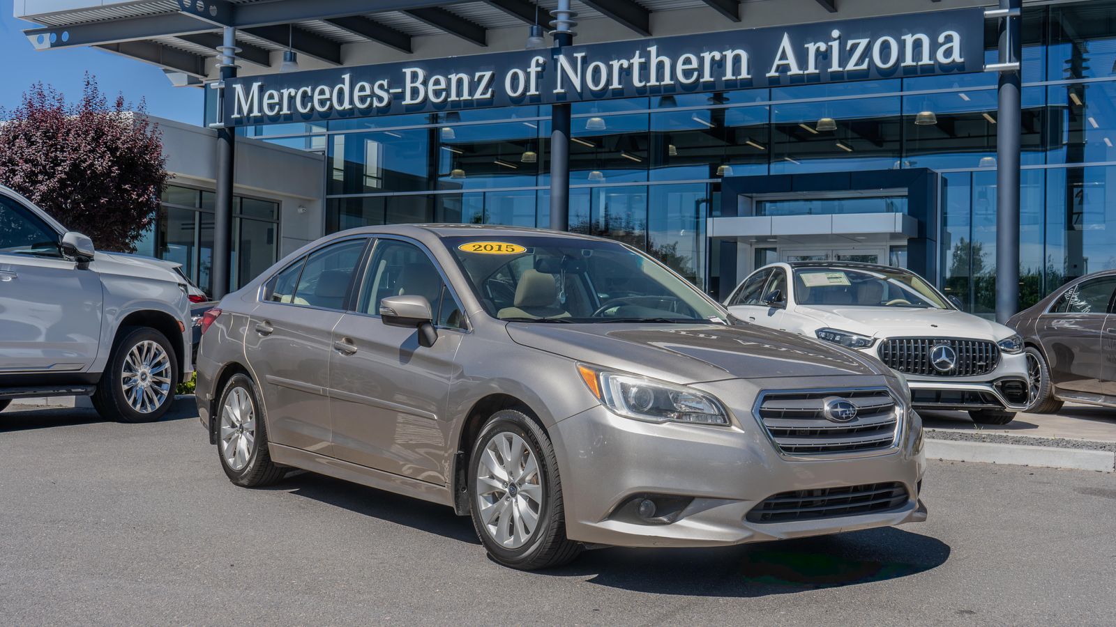 2015 Subaru Legacy 2.5i — full photo 1 of 34