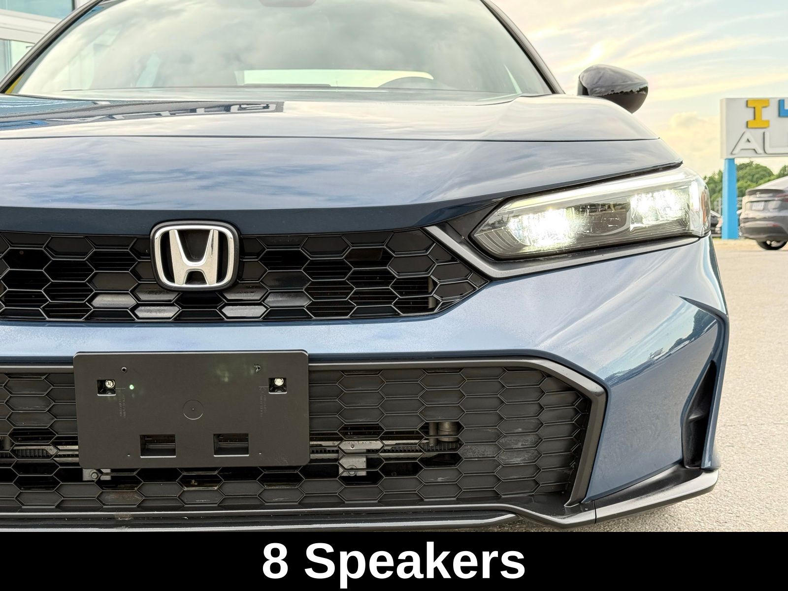 View vehicle photo 6