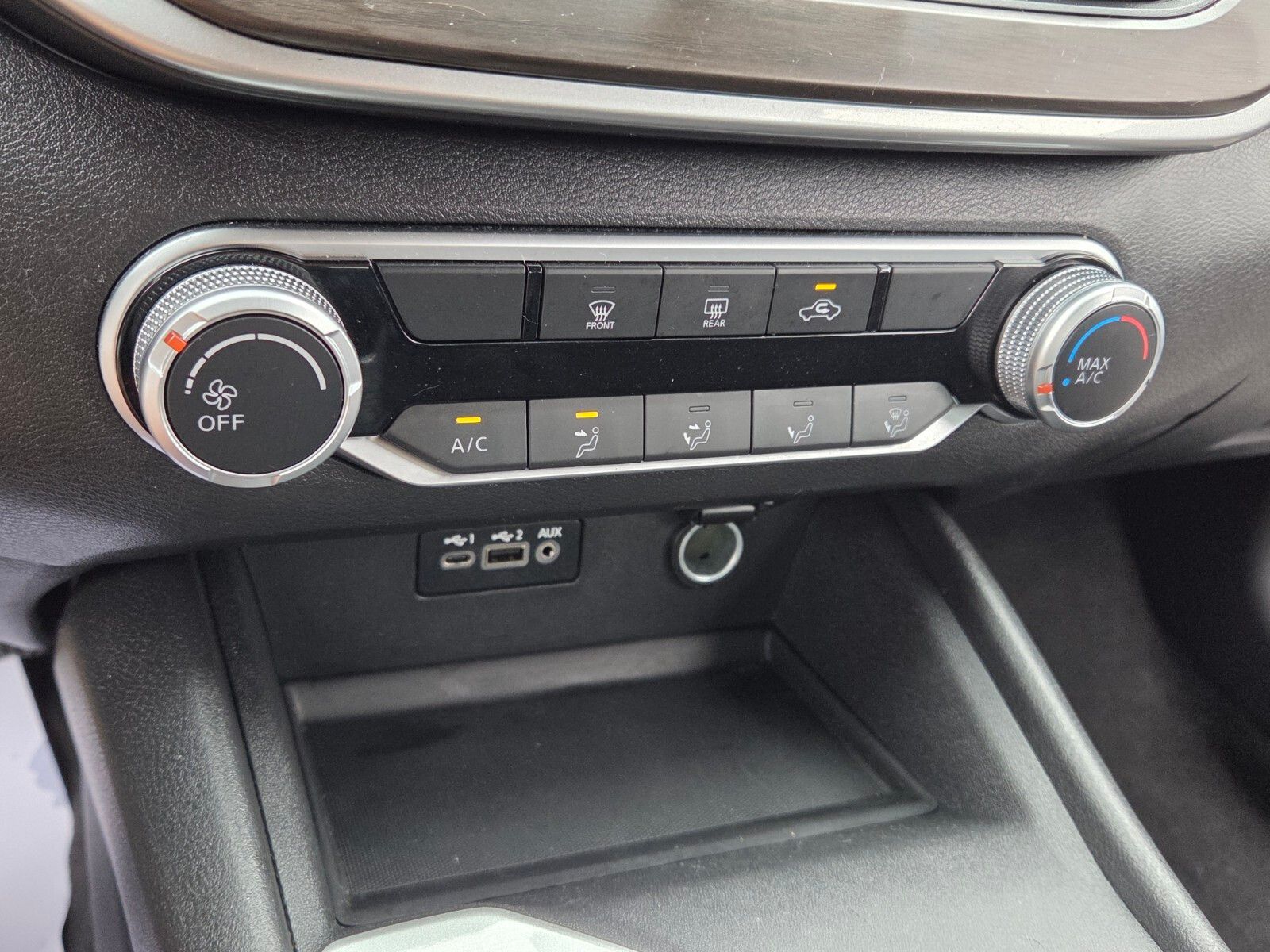 Used 2025 Black Nissan 2.5 SV image 21