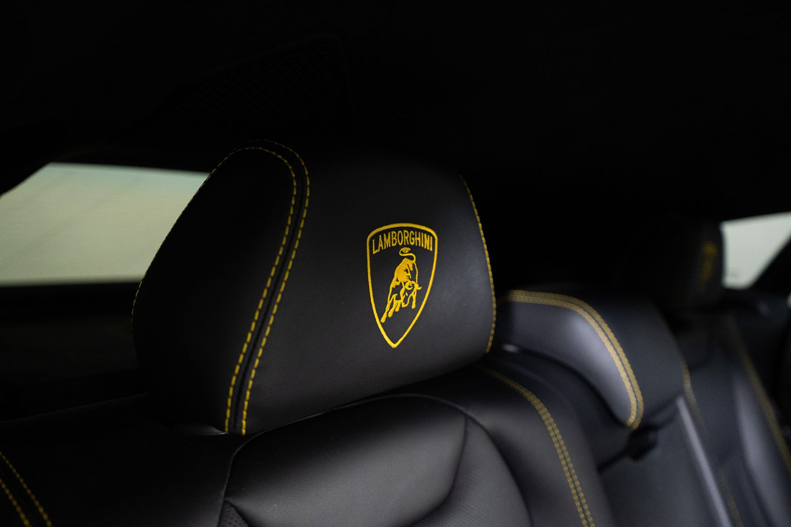 2020 Lamborghini Urus — full photo 52 of 53