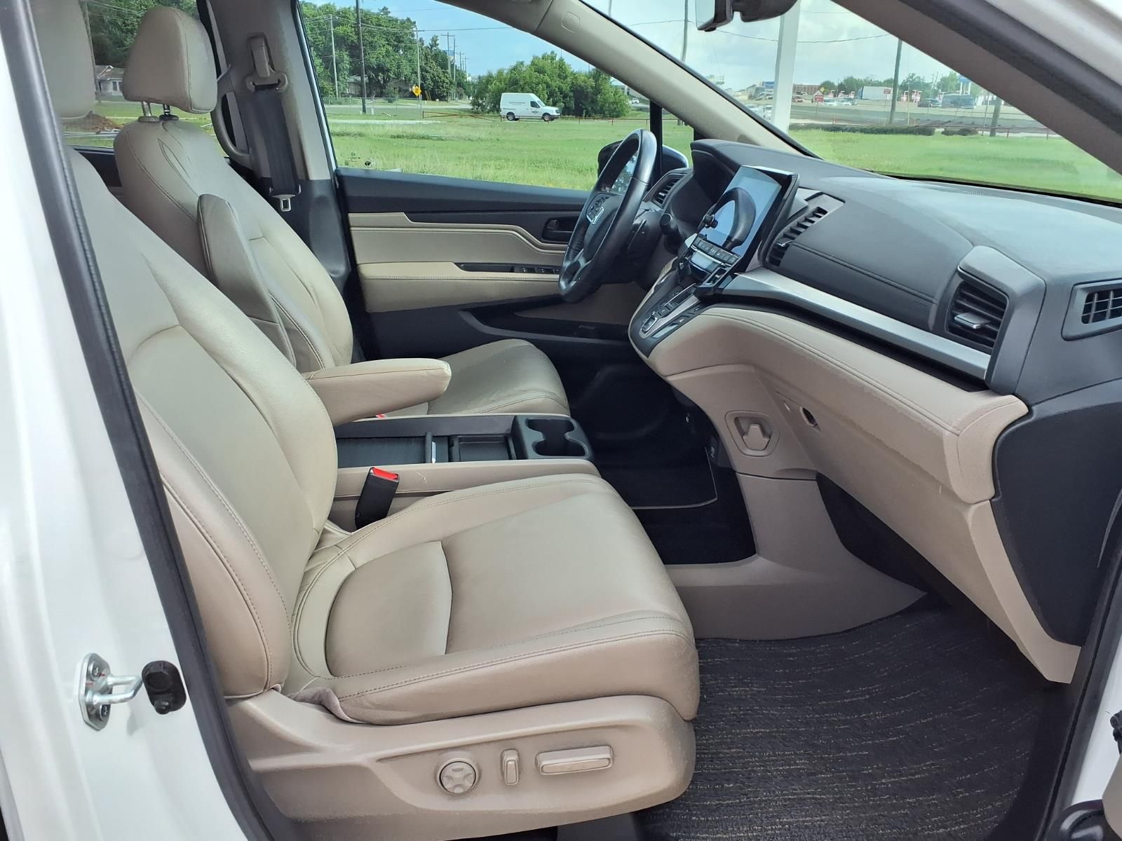 2022 Honda Odyssey EX-L White at Parkway Family Mazda