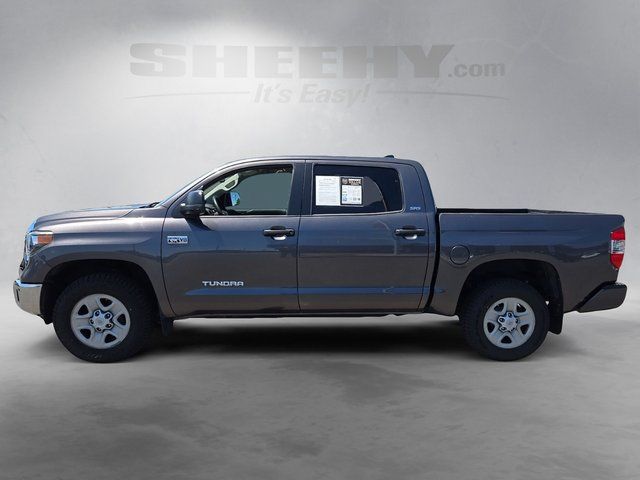 Used 2020 Gray Toyota SR5 image 14