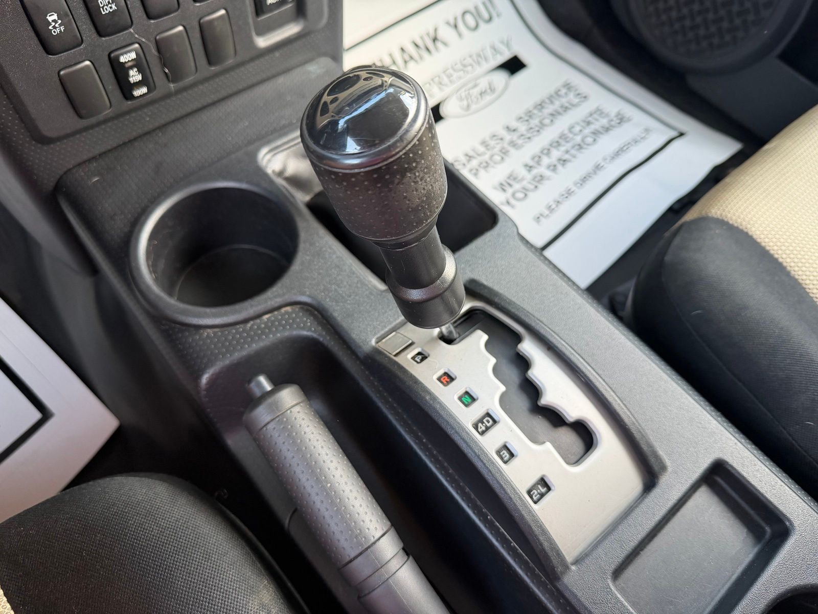2010 Toyota FJ Cruiser image 23