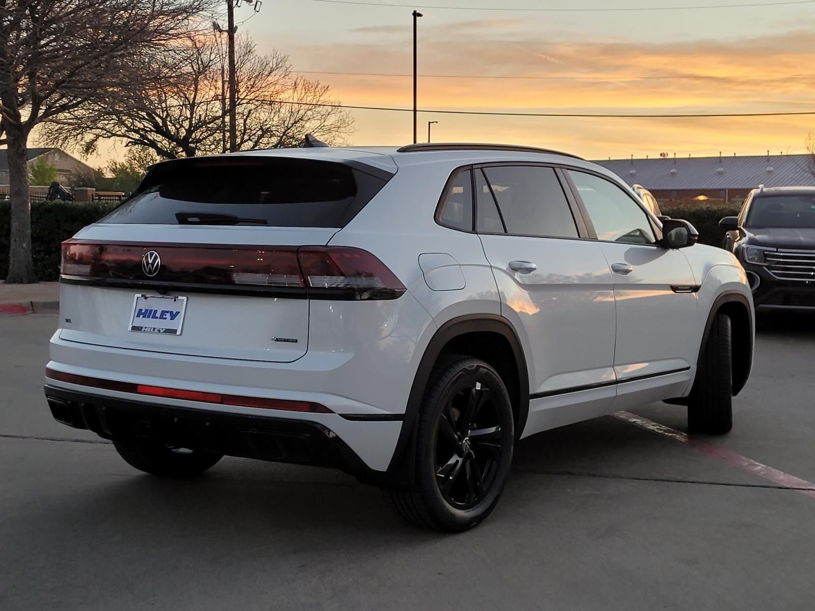 new 2026 Volkswagen Atlas Cross Sport car, priced at $46,514