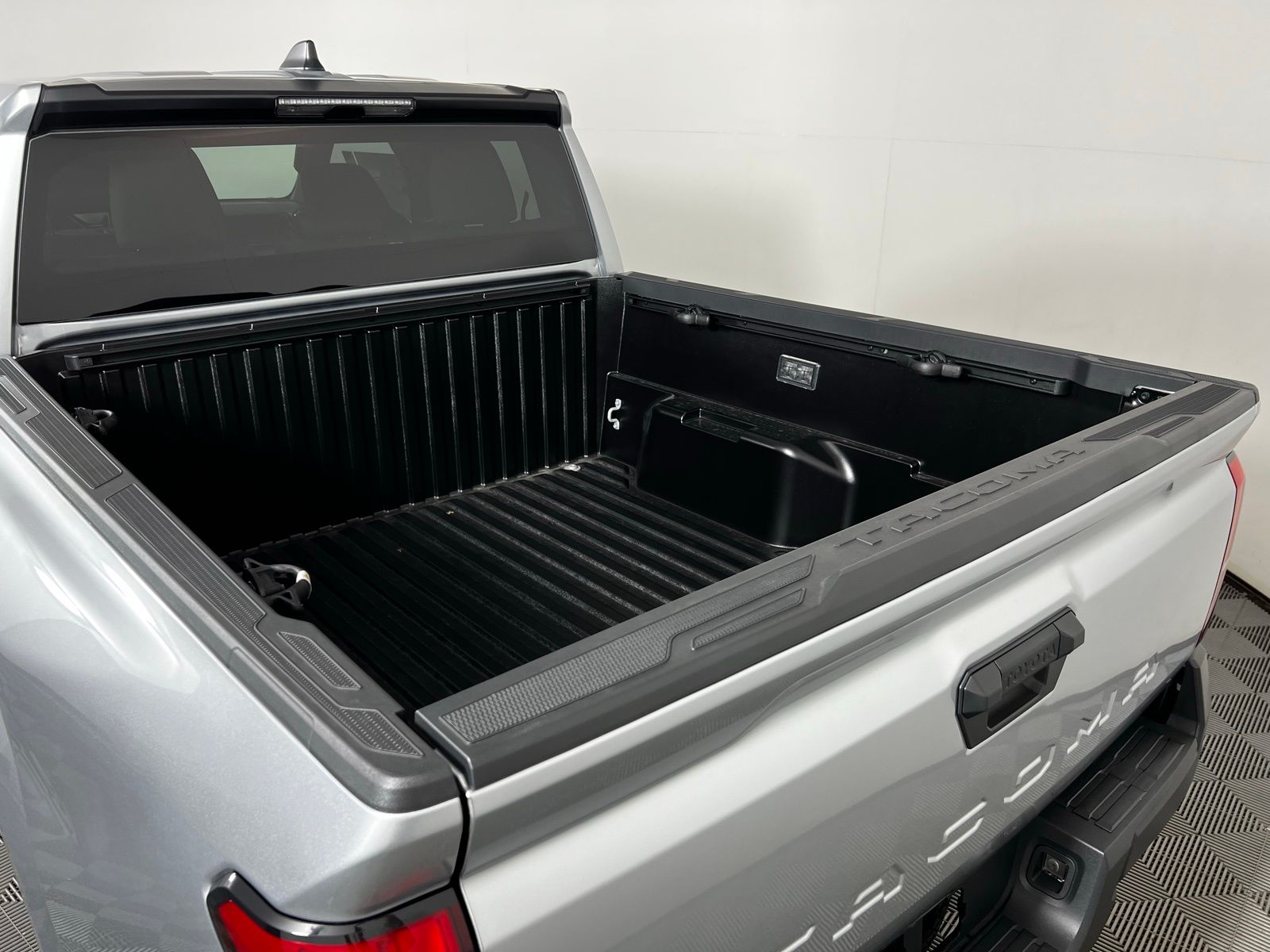 Thumbnail: 2025 Toyota Tacoma - 19