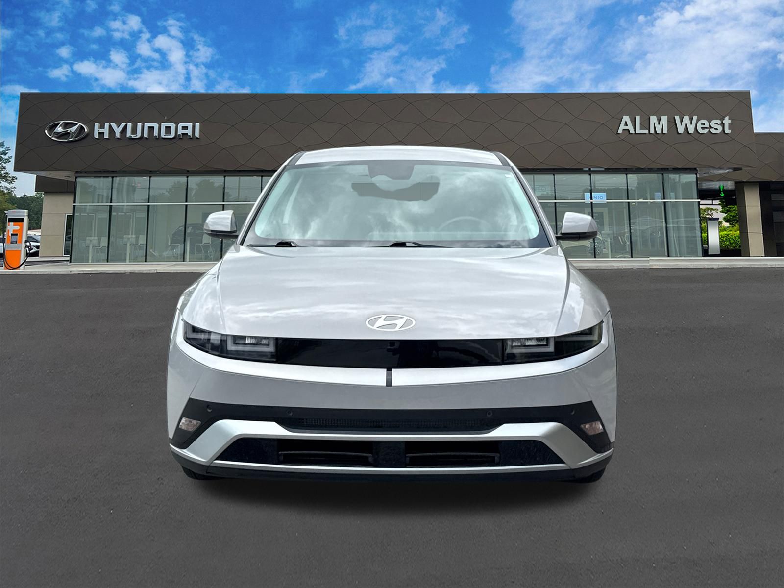 Used 2025 Hyundai IONIQ 5 SE with VIN 7YAKM4DA5SY010687 for sale in Austell, GA