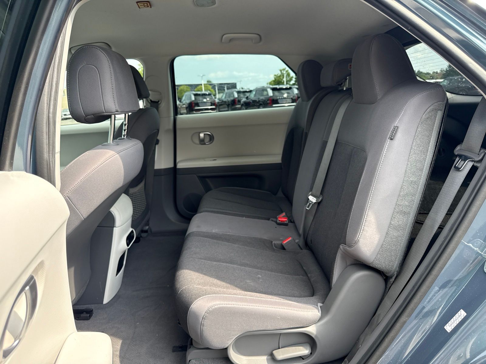 Used 2024 Green Hyundai SEL image 7