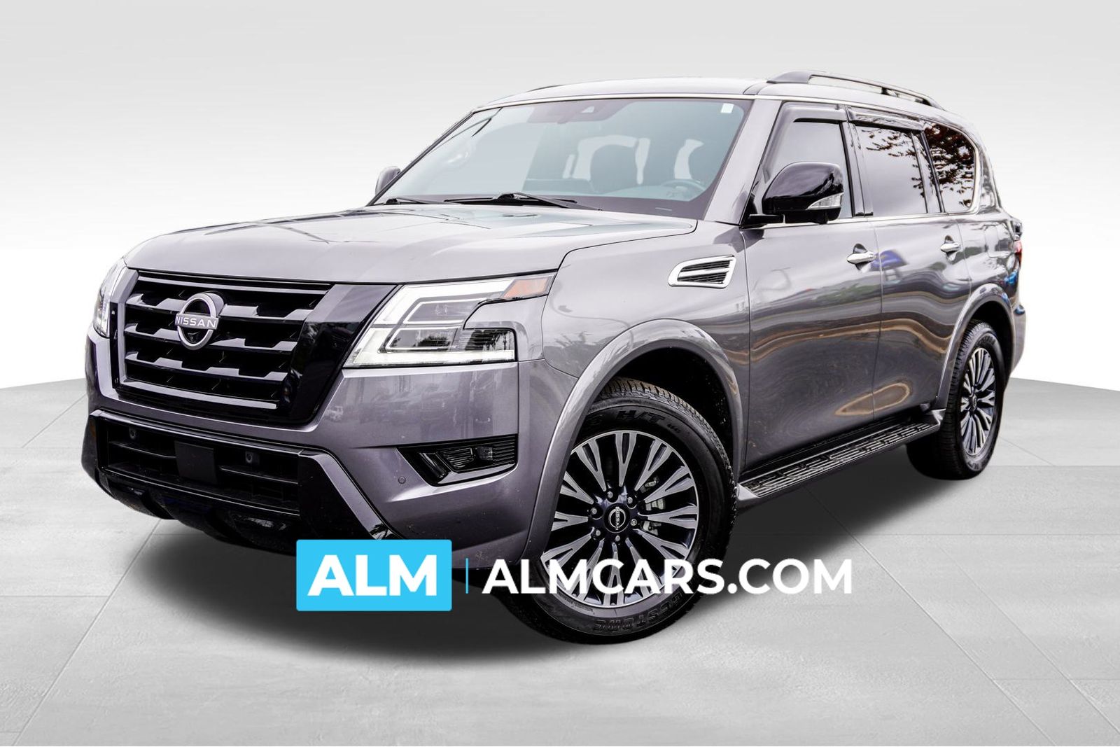 2024 Nissan Armada SL's photo