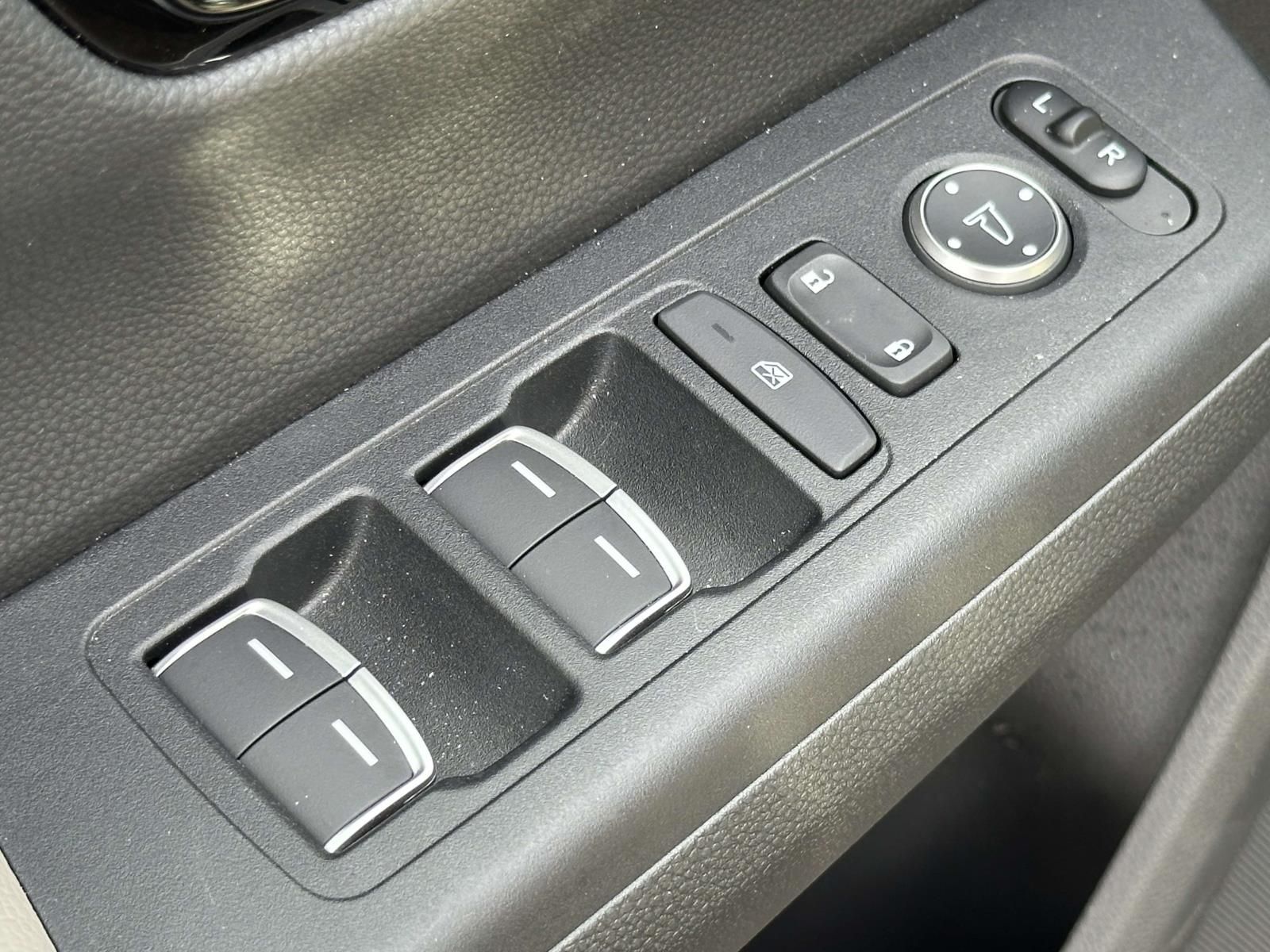 Used 2026 Gray Honda EX-L image 25