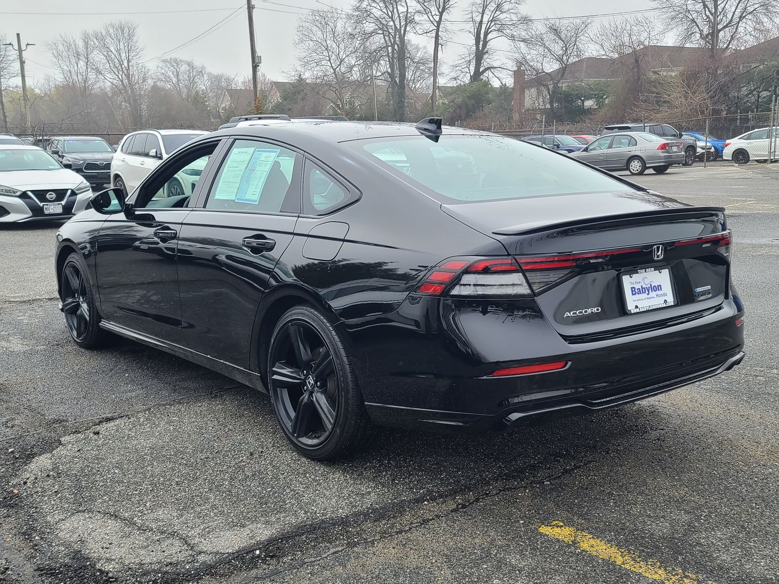 View vehicle photo 5