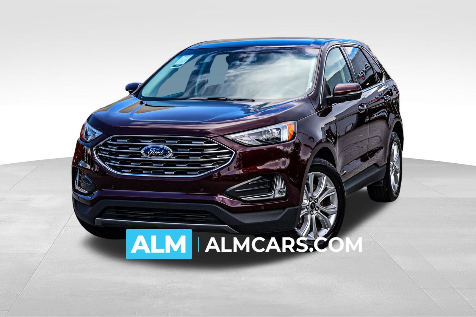 2024 Ford Edge Titanium's photo