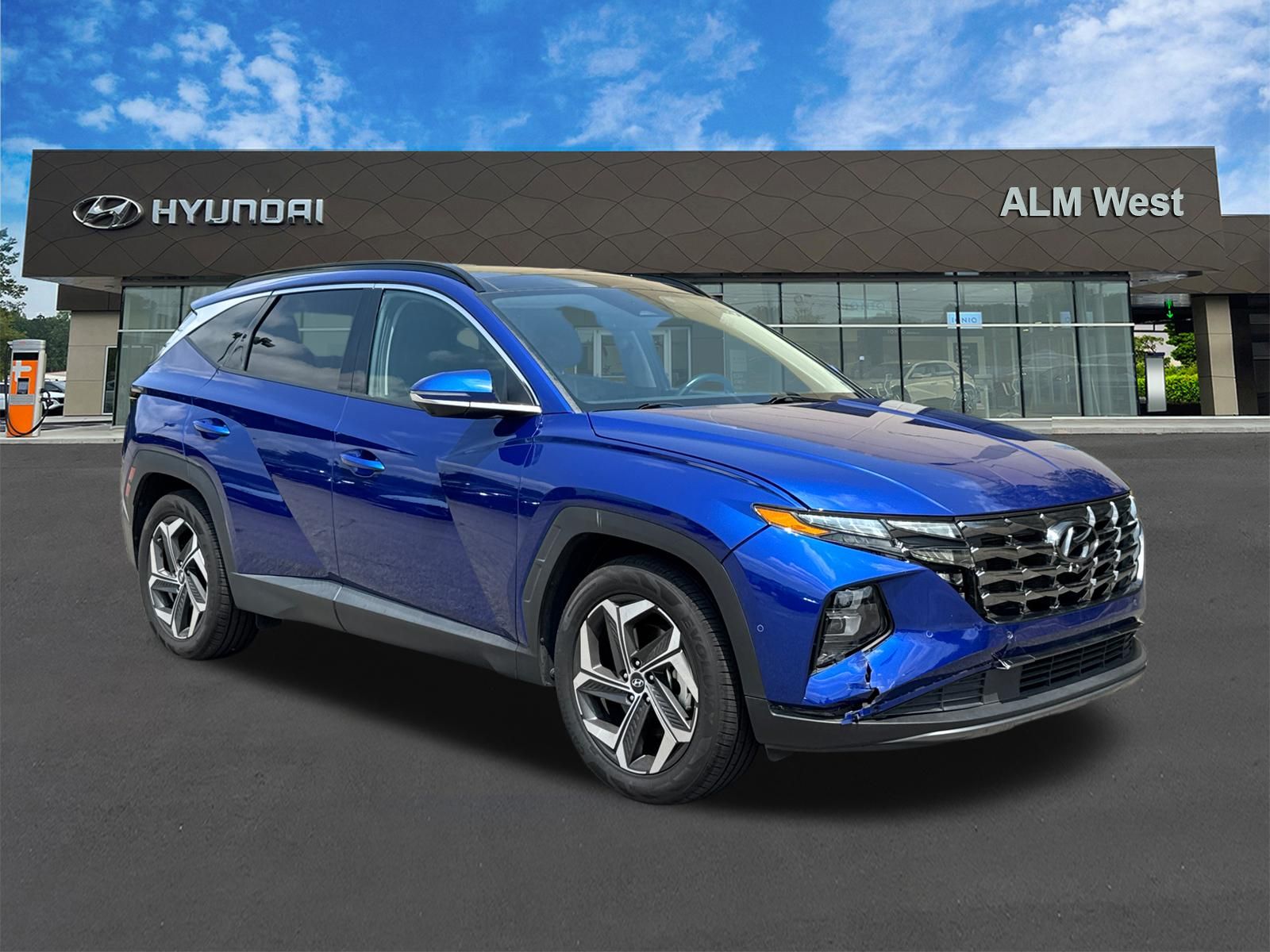 Used 2023 Blue Hyundai Limited image 3