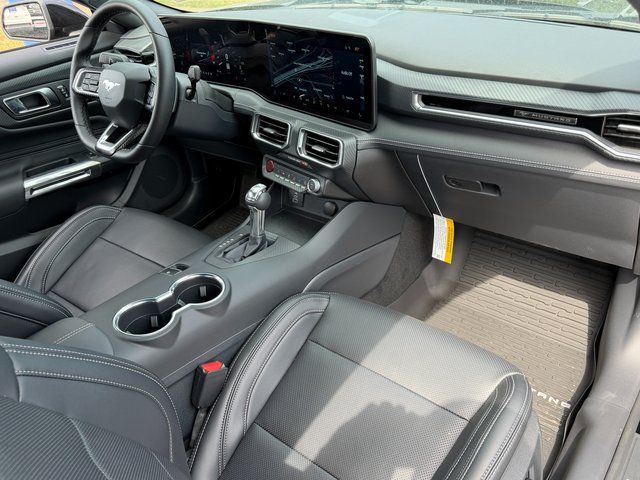 2025 Ford Mustang GT Premium Convertible - Photo 8