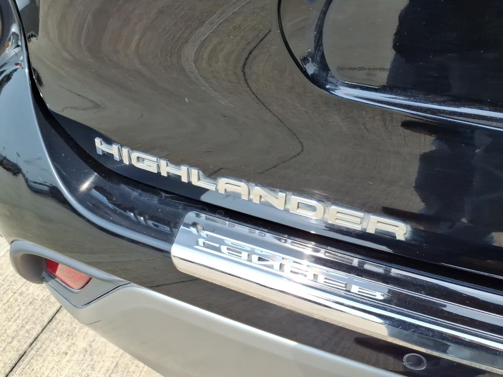 2020 Toyota Highlander Platinum Black at EAG Ford Navasota
