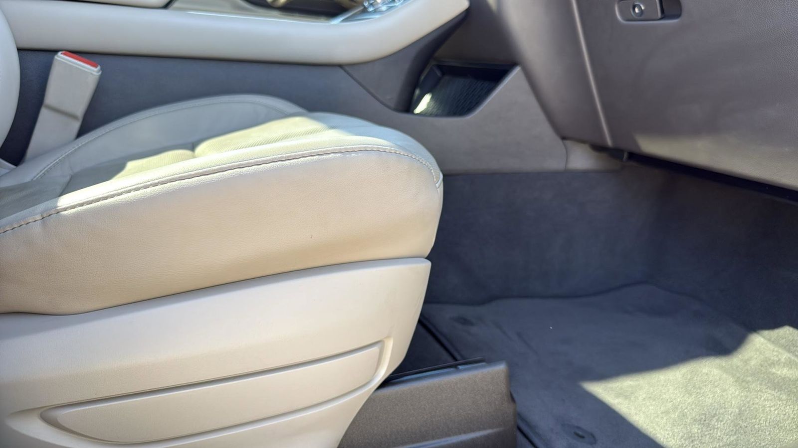 Used Car 2023 Lincoln Aviator  Reserve For Sale Under $50,000 In Austin, Texas