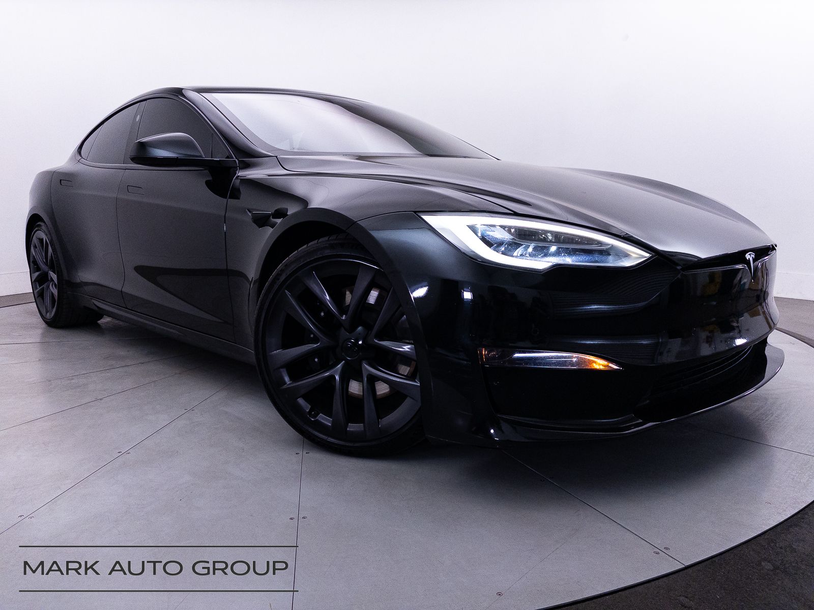 2021 Tesla Model S Plaid