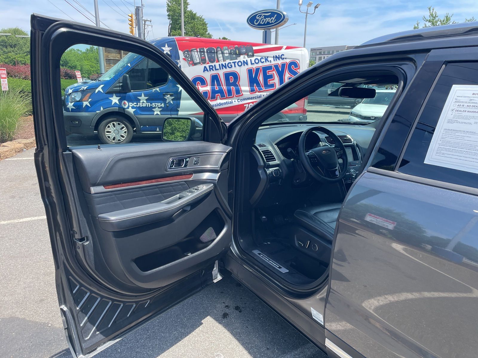 Certified Used 2018 Magnetic Ford Platinum image 11