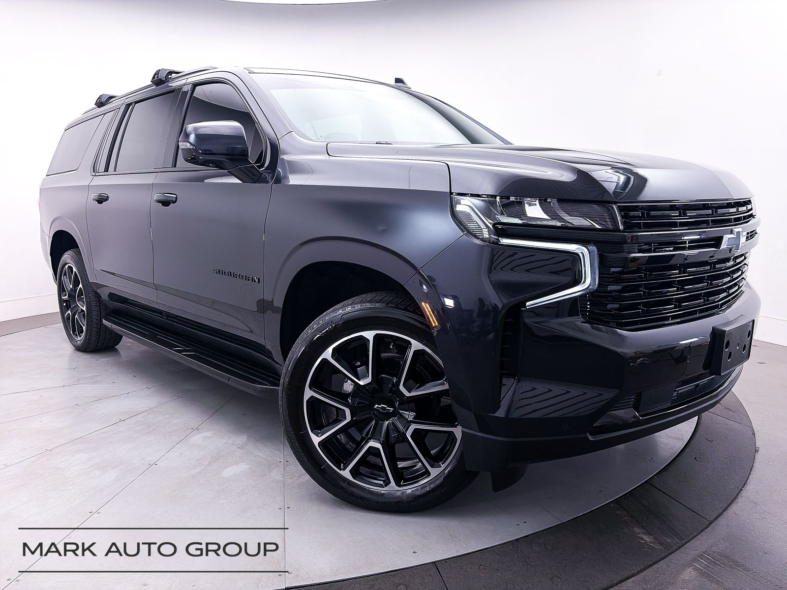 2023 Chevrolet Suburban RST