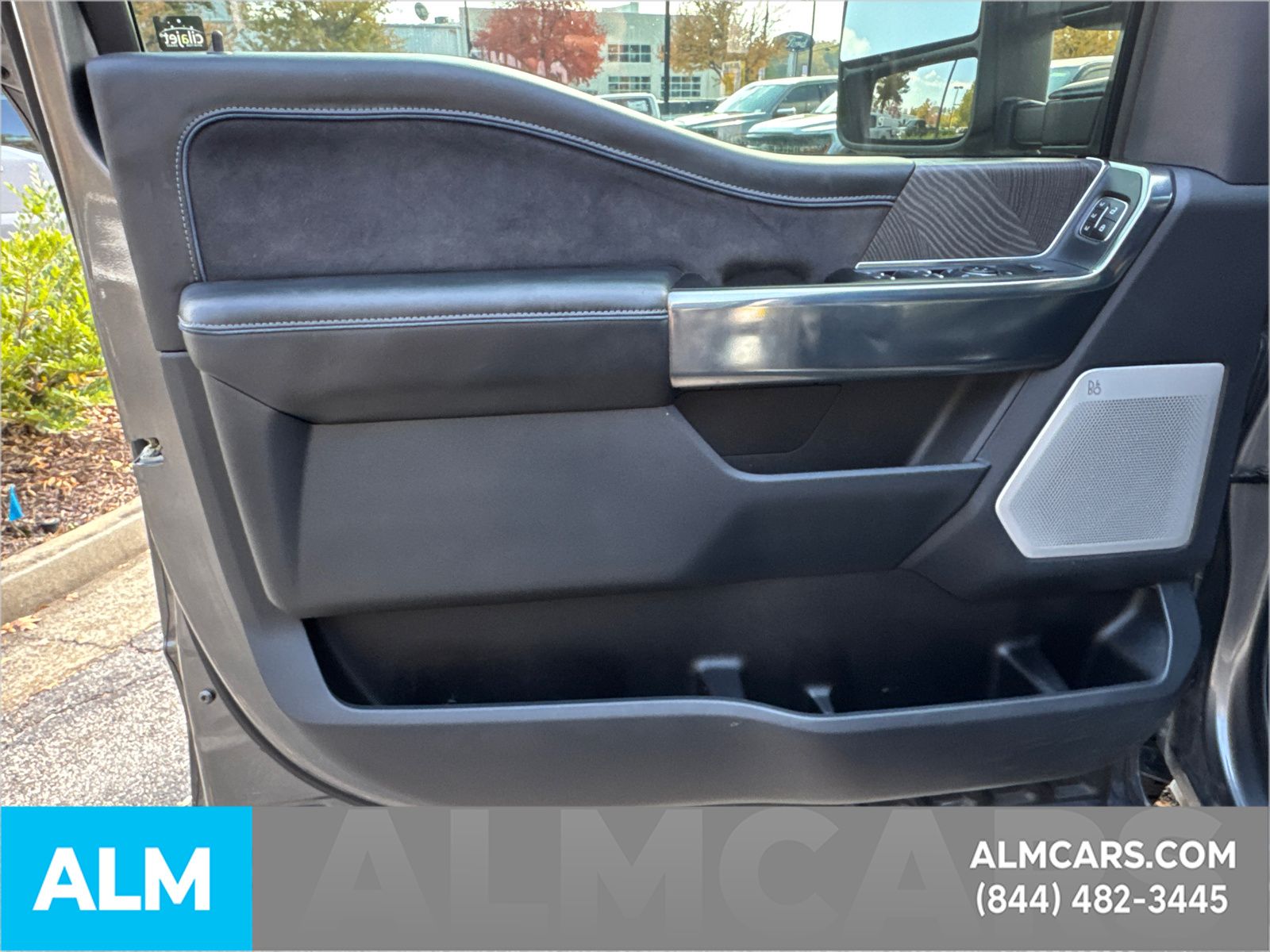Used 2025 Gray Ford Platinum image 11