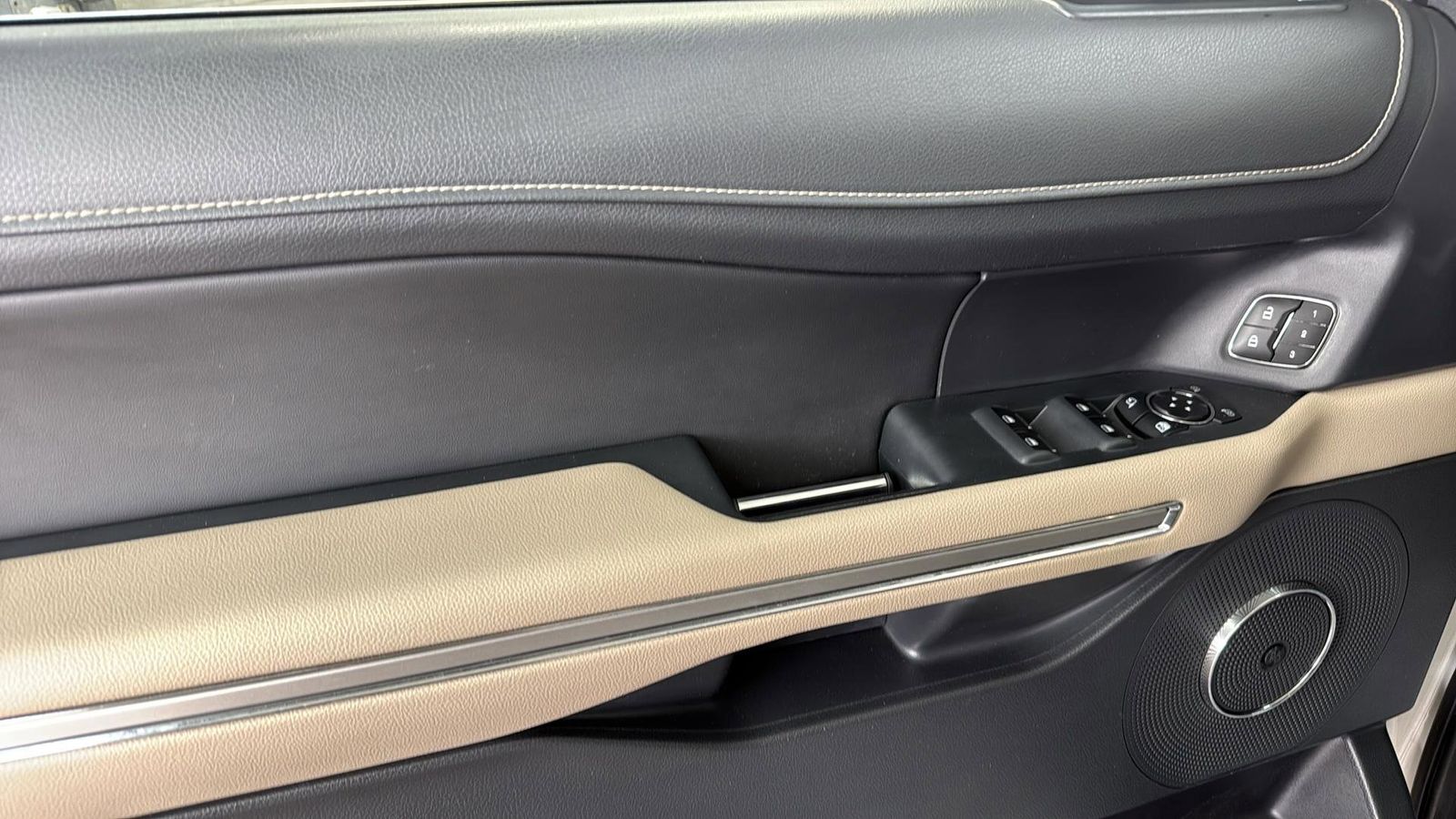 Used Car 2022 Ford Expedition  Limited For Sale Under $50,000 In Austin, Texas