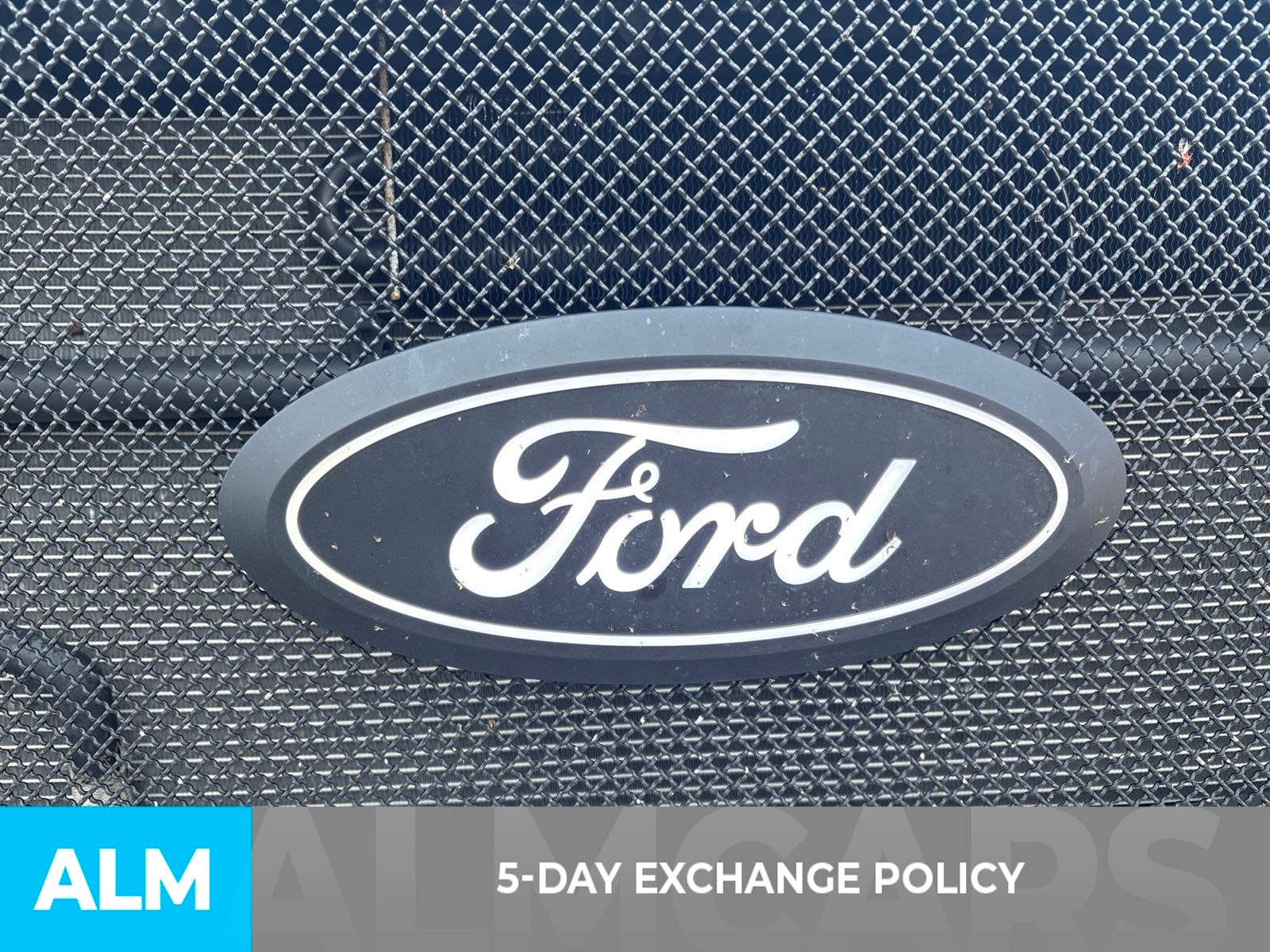 Used 2014 White Ford Lariat image 3