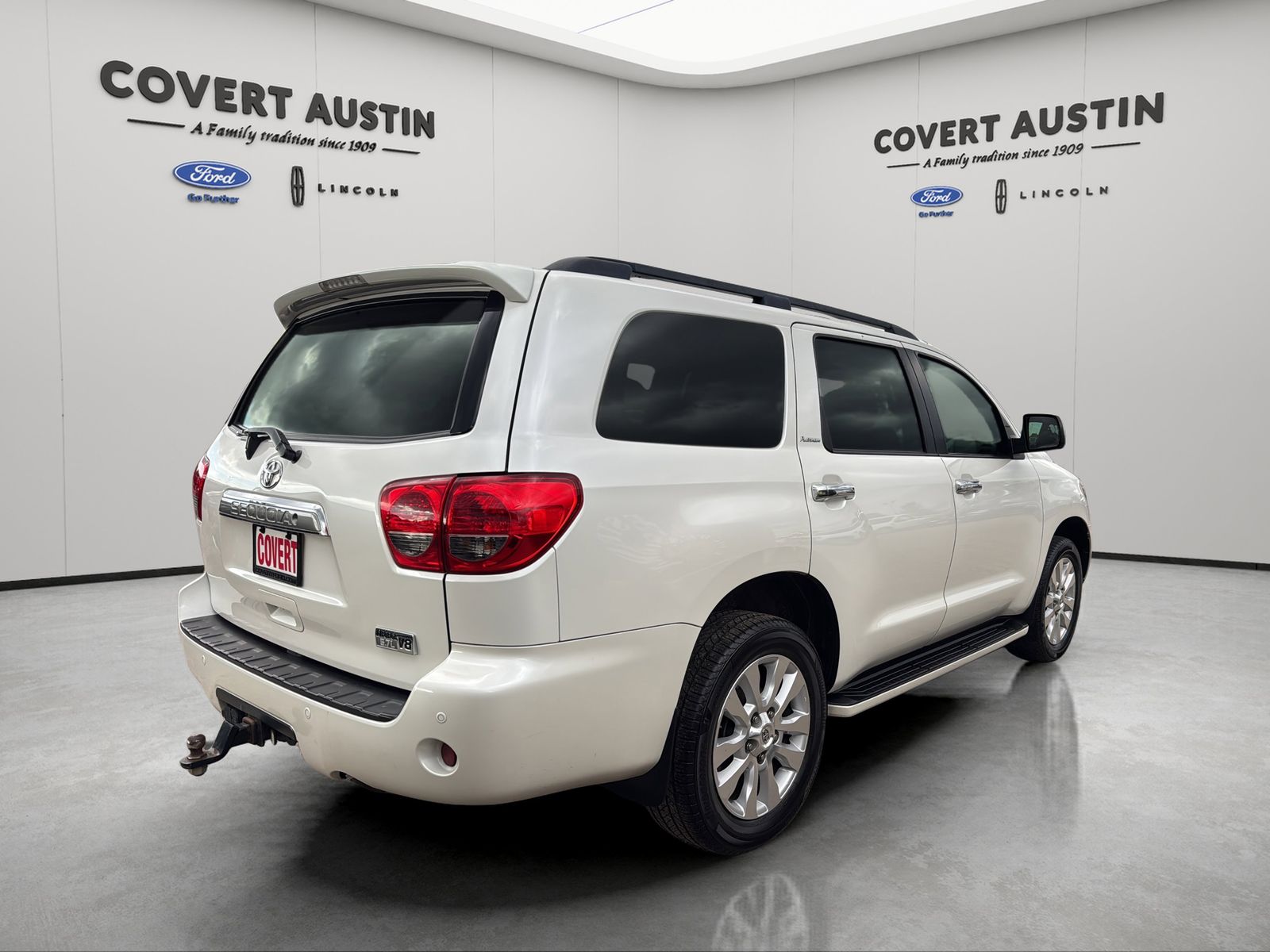 Used Car 2014 Toyota Sequoia  Platinum For Sale Under $25,000 In Austin, Texas