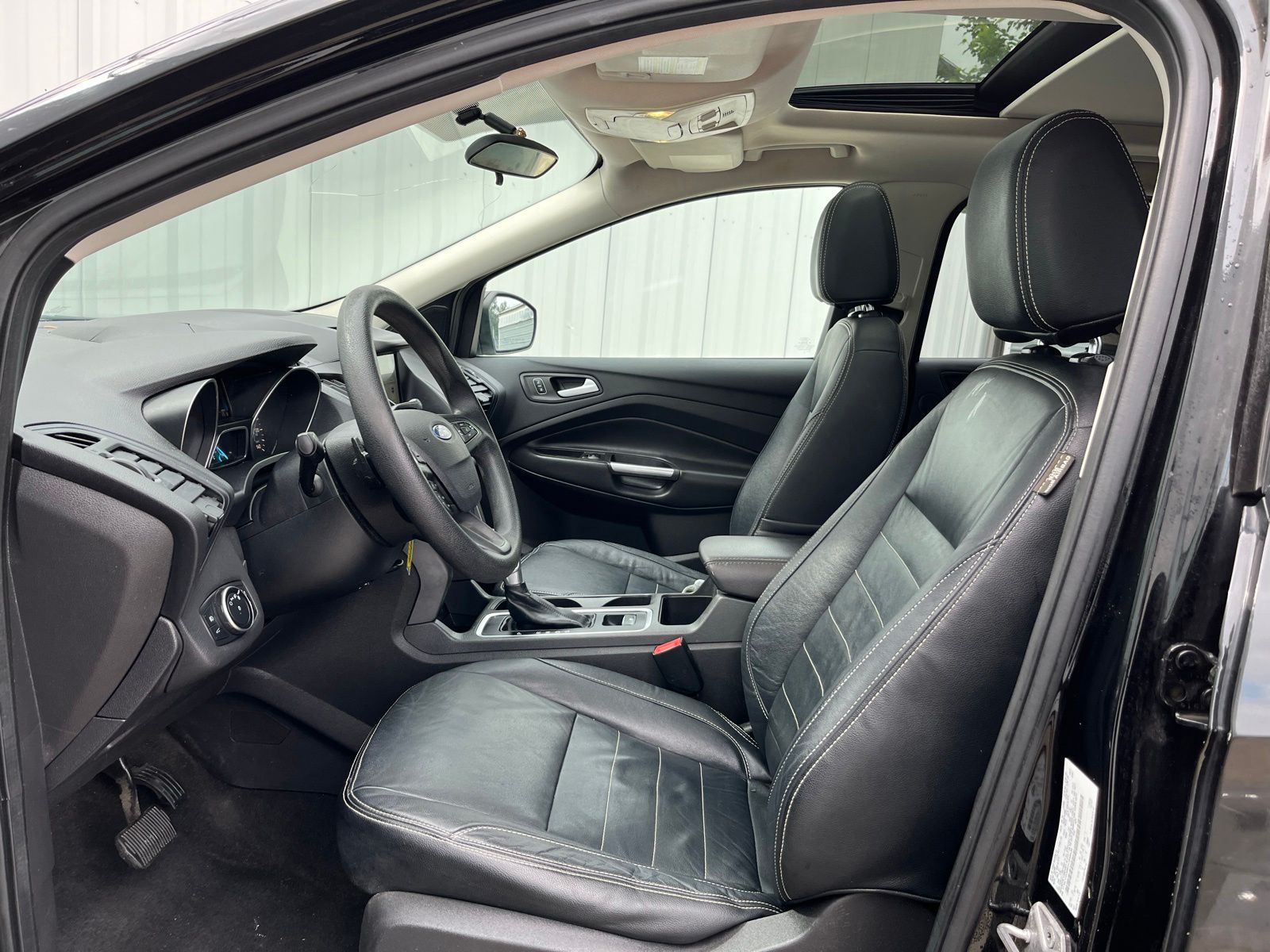 Used Car 2017 Ford Escape  Se For Sale Under $10,000 In Austin, Texas