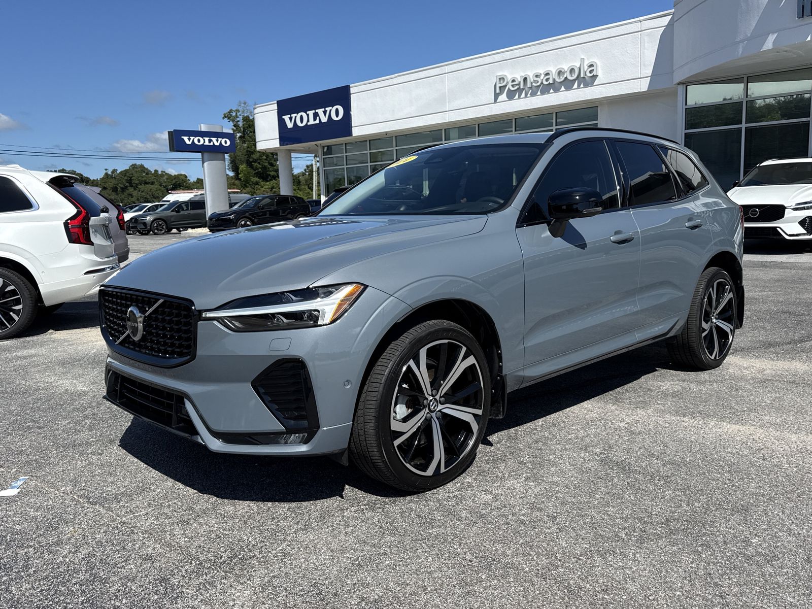 Gray Metallic 2024 Volvo XC60 SUV / Crossover All-Wheel Drive Automatic