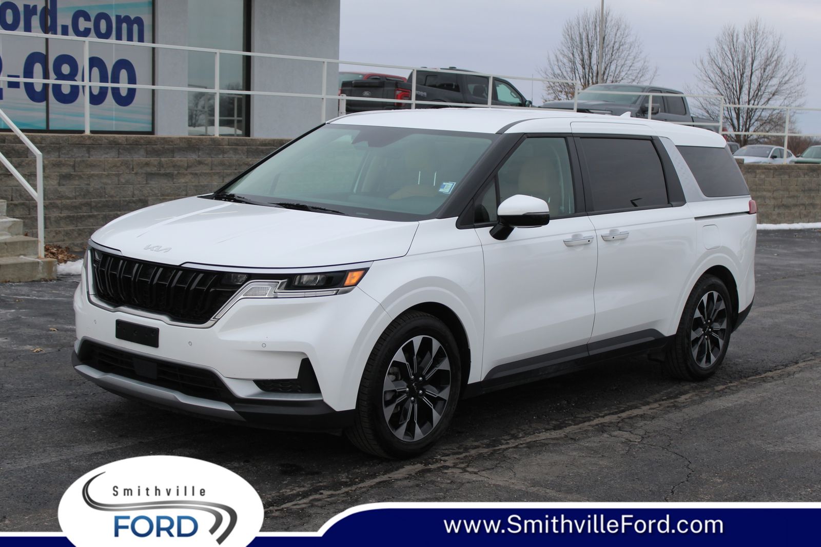 2024 Kia Carnival EX FWD